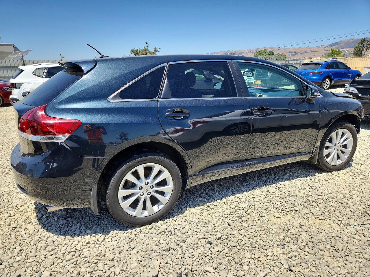 2013 Toyt Venza Le Black vin: 4T3BA3BB7DU043208