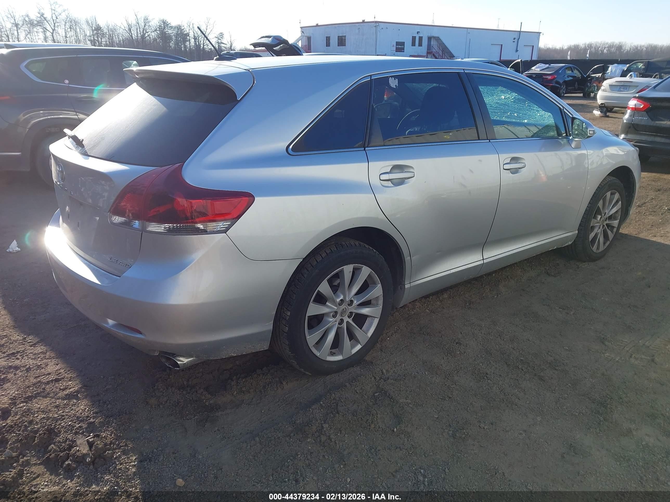 2013 Toyota Venza Le Silver vin: 4T3BA3BB7DU043712