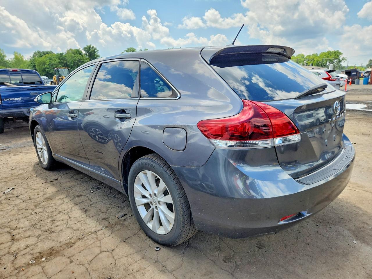 2014 Toyota Venza Le Gray vin: 4T3BA3BB7EU052251