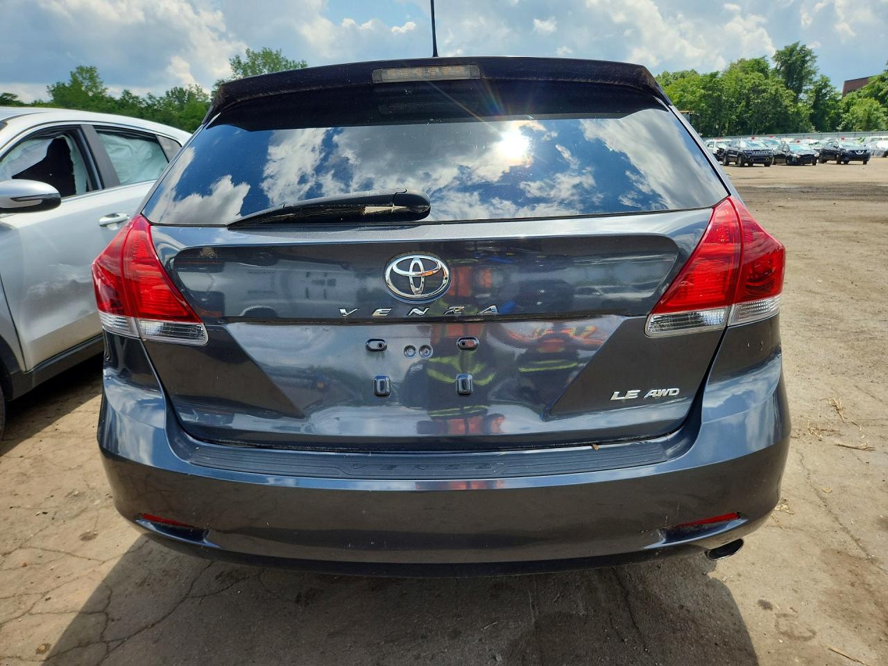 2014 Toyota Venza Le Gray vin: 4T3BA3BB7EU052251