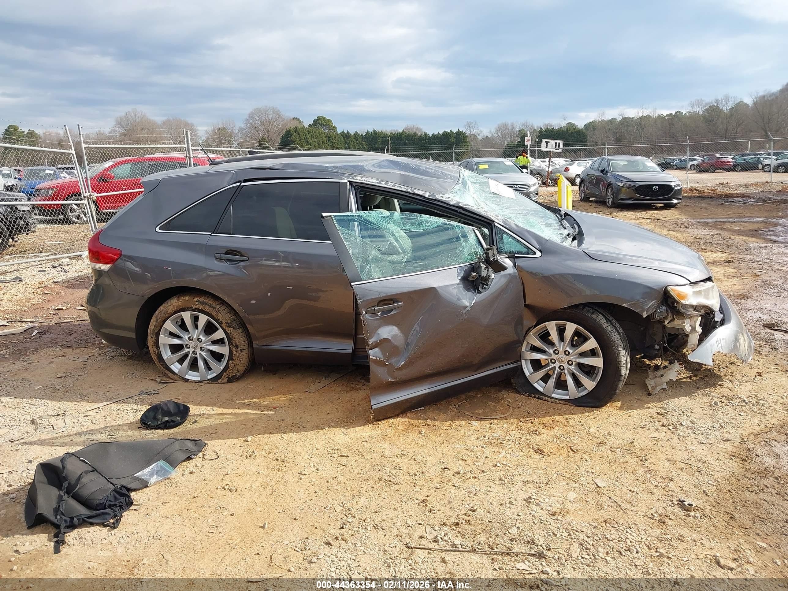 2014 Toyota Venza Le Gray vin: 4T3BA3BB7EU063735