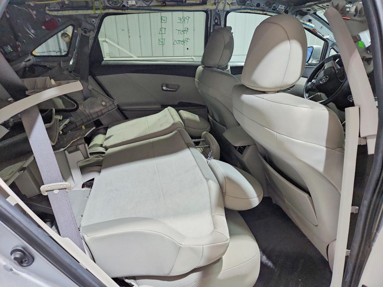 2015 Toyota Venza Le Silver vin: 4T3BA3BB7FU075997