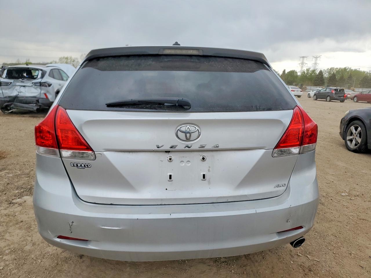 2010 Toyota Venza Awd 4cyl Silver vin: 4T3BA3BB8AU015803