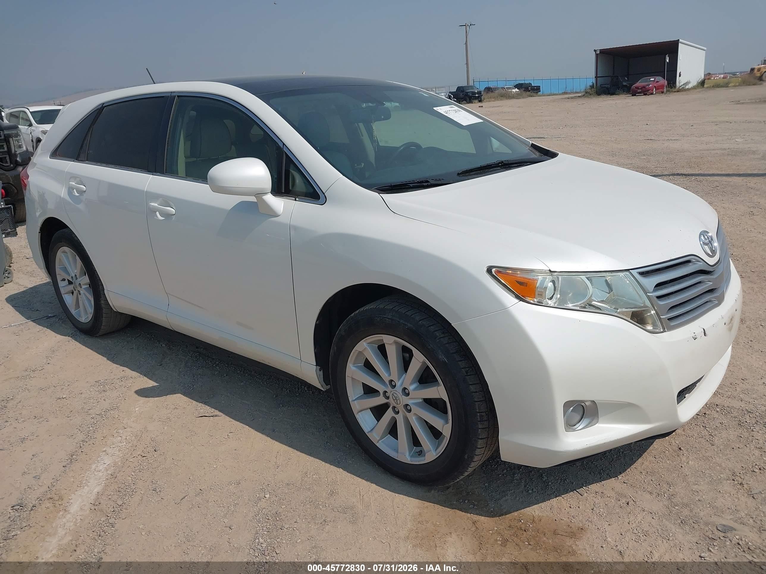 2010 Toyota Venza   White vin: 4T3BA3BB8AU018863