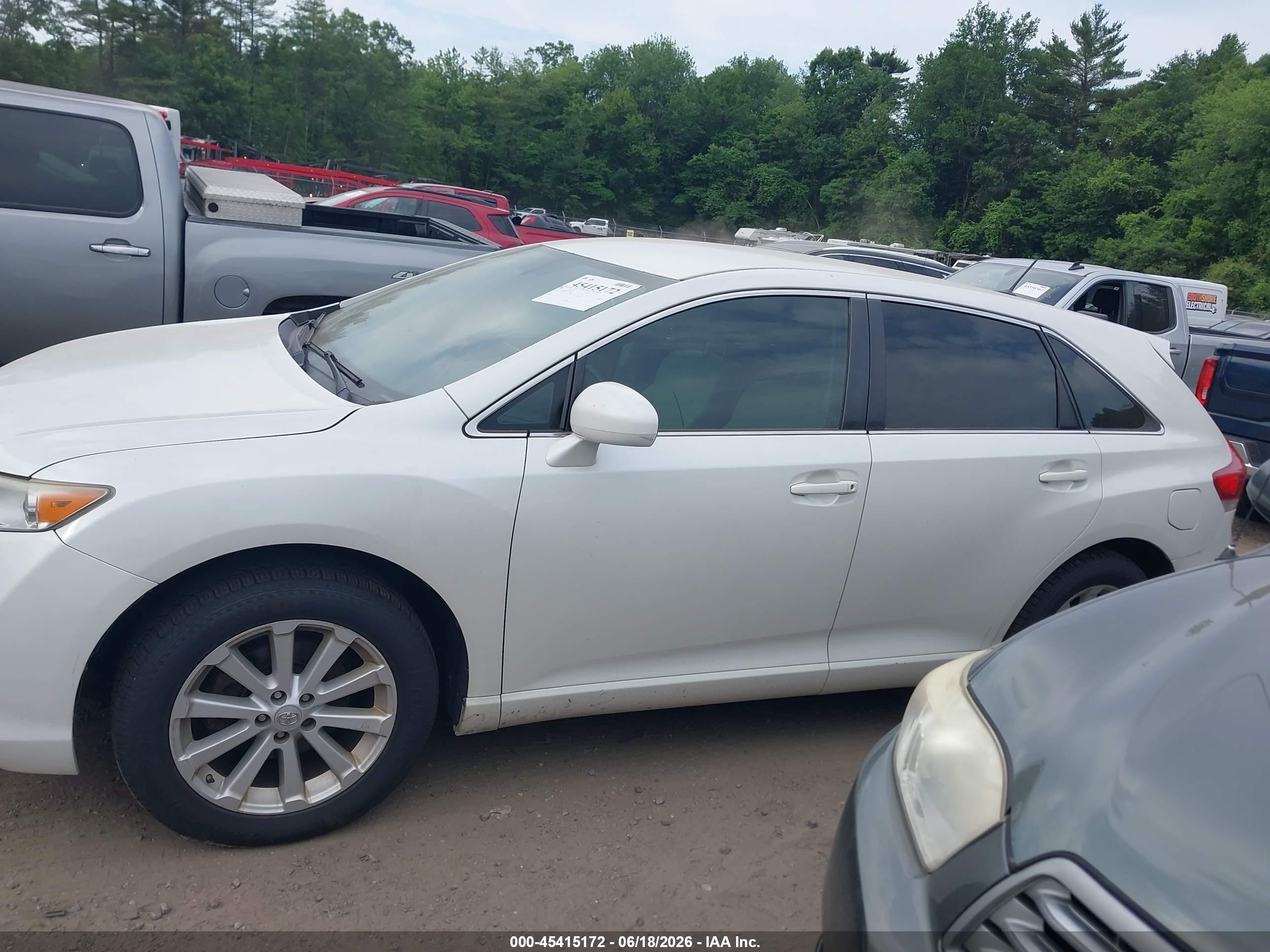 2012 Toyota Venza Le White vin: 4T3BA3BB8CU030076