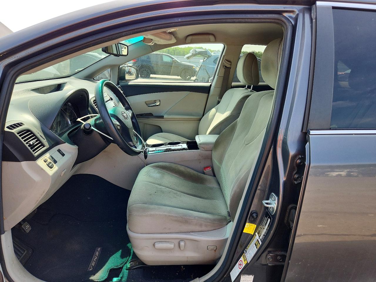 2012 Toyota Venza Le Gray vin: 4T3BA3BB8CU030367