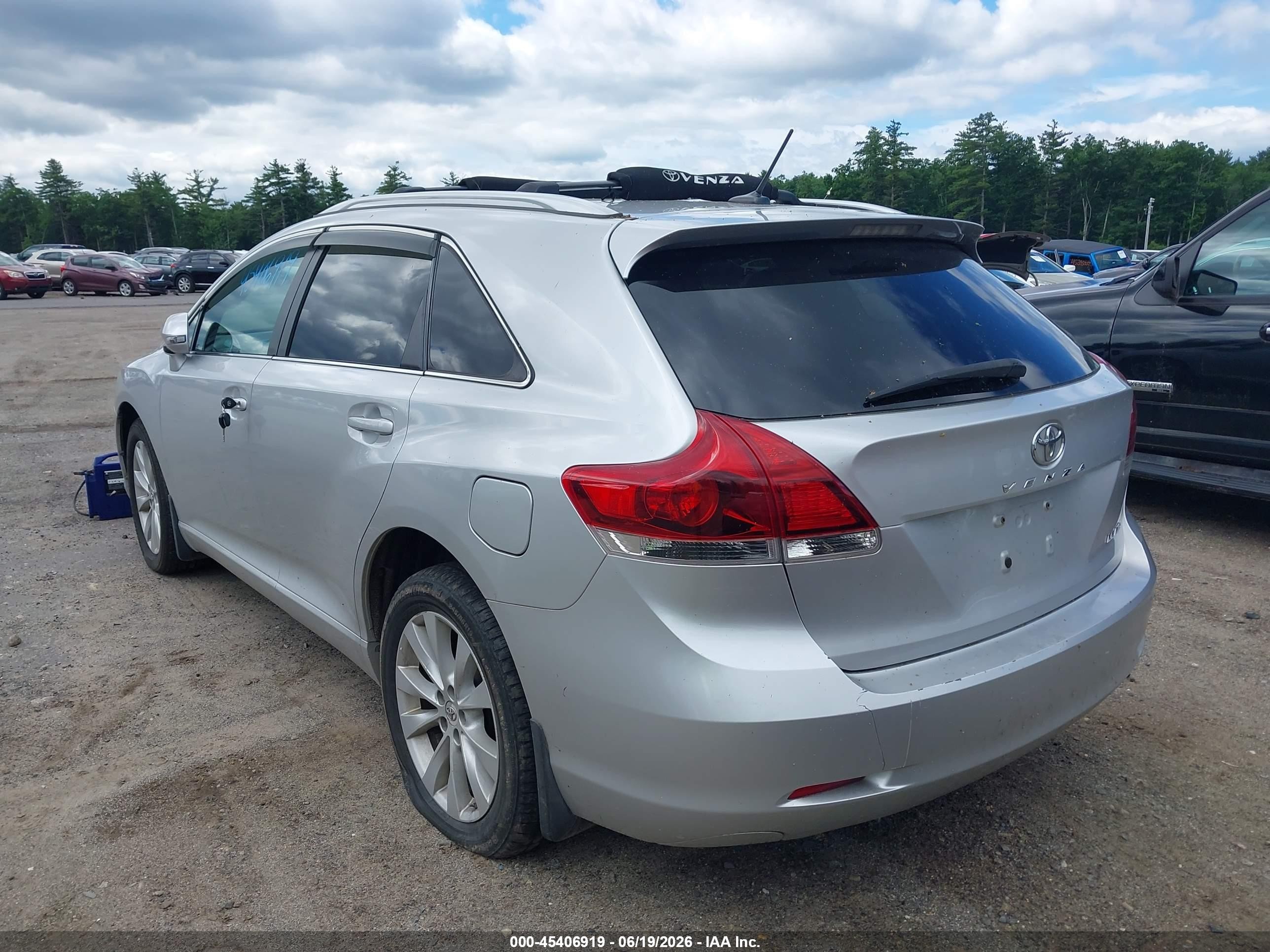 2013 Toyota Venza Le Silver vin: 4T3BA3BB8DU035974