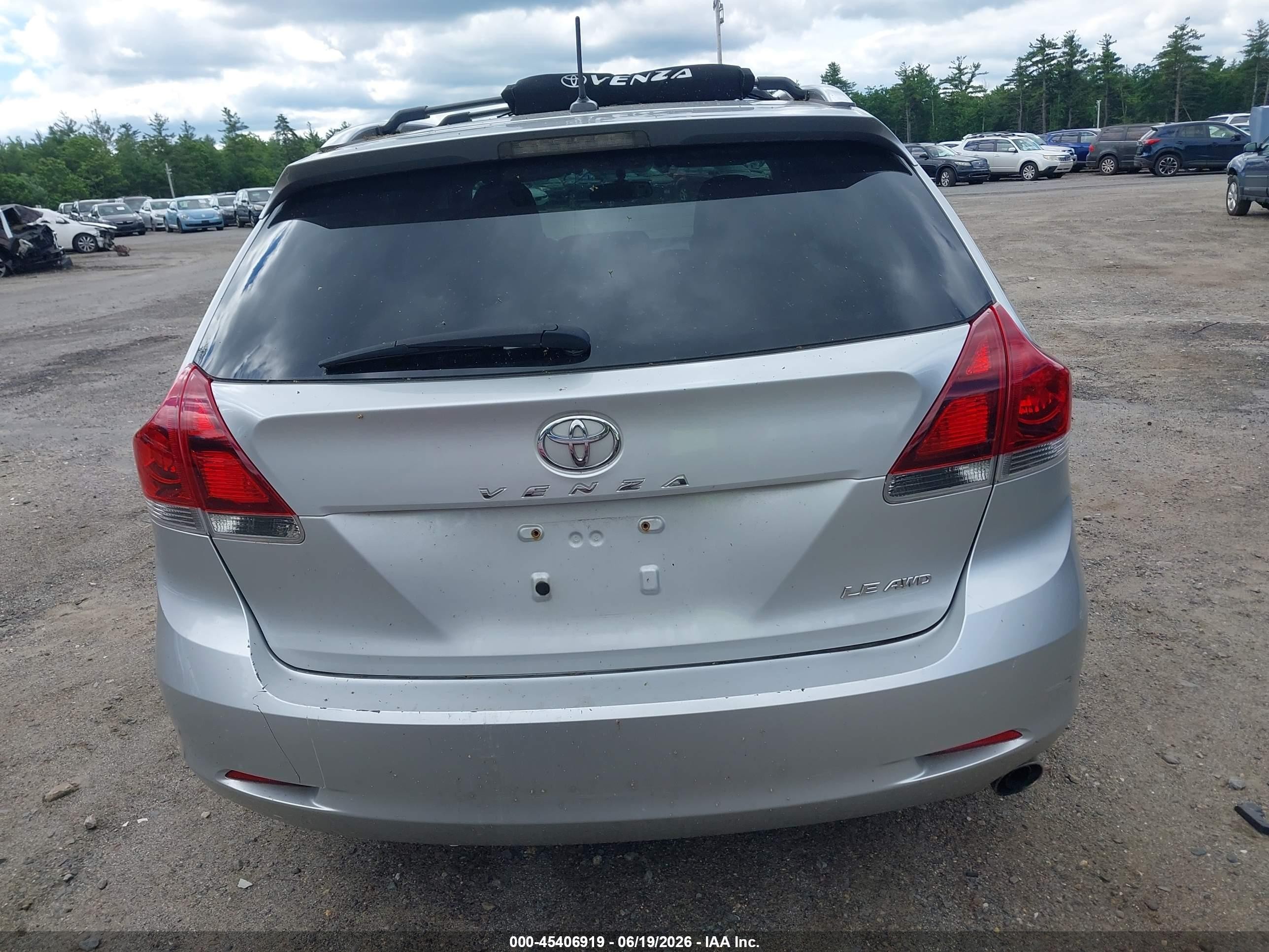 2013 Toyota Venza Le Silver vin: 4T3BA3BB8DU035974