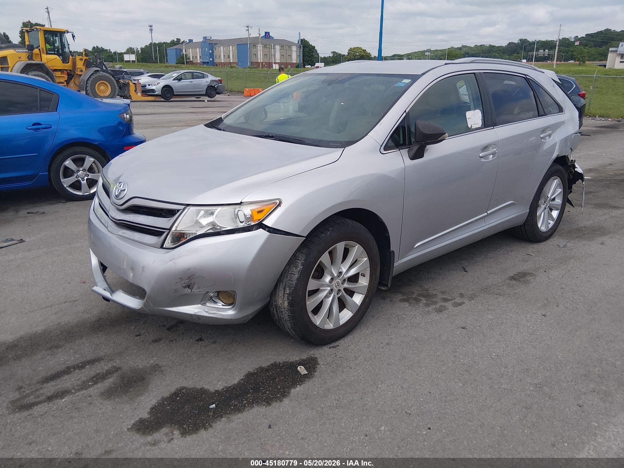 2013 Toyota Venza Le Gray vin: 4T3BA3BB8DU039328
