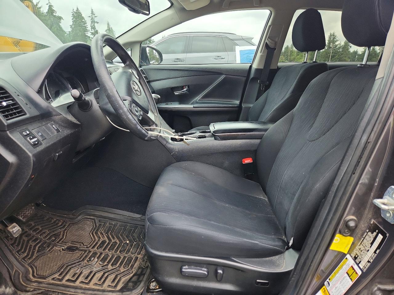 2013 Toyota Venza Le Gray vin: 4T3BA3BB8DU047932