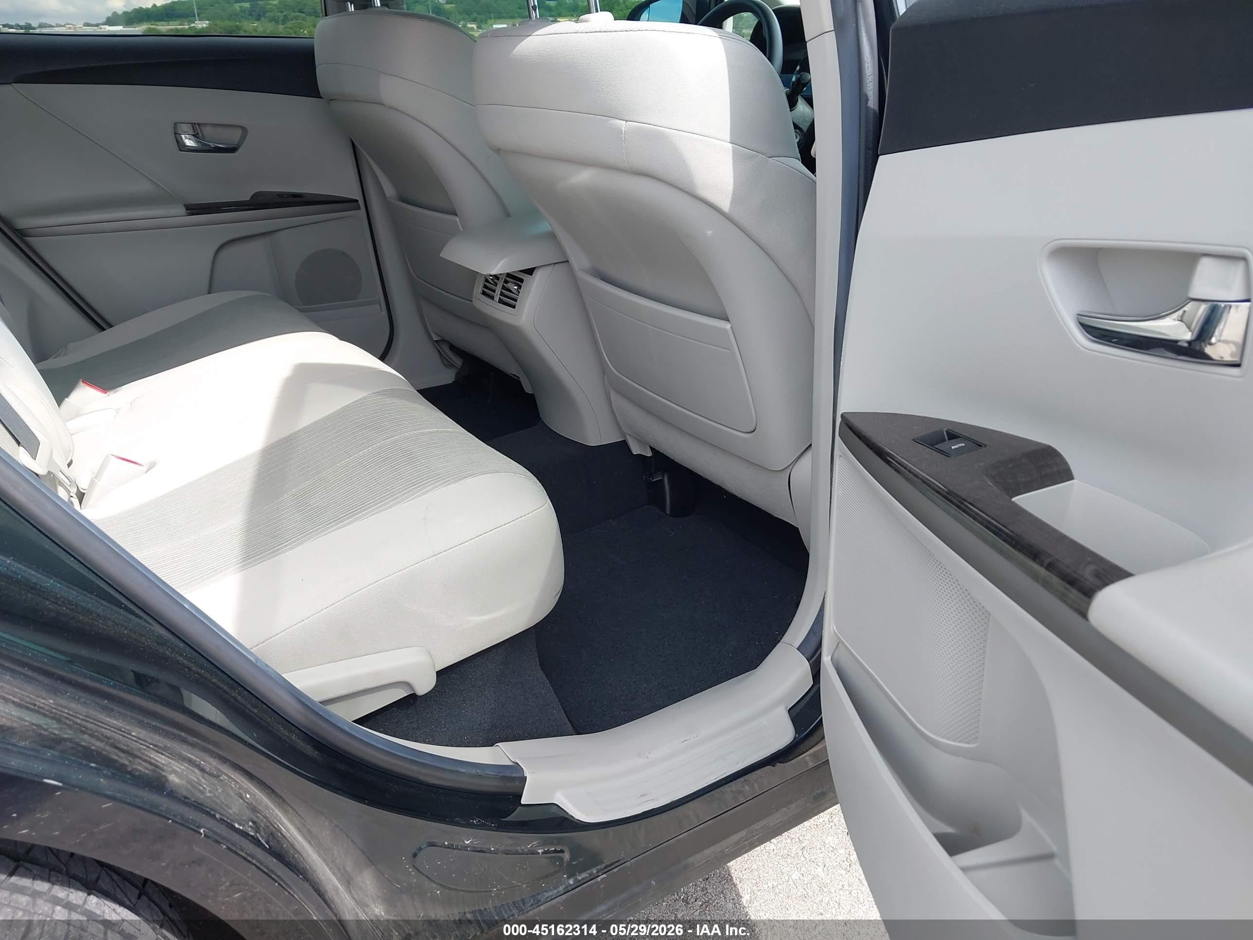 2013 Toyota Venza Le Синий vin: 4T3BA3BB8DU048773