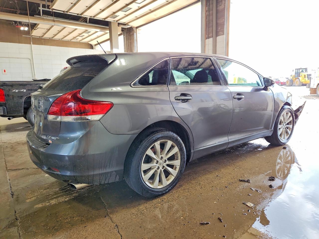 2014 Toyota Venza Le Gray vin: 4T3BA3BB9EU065129