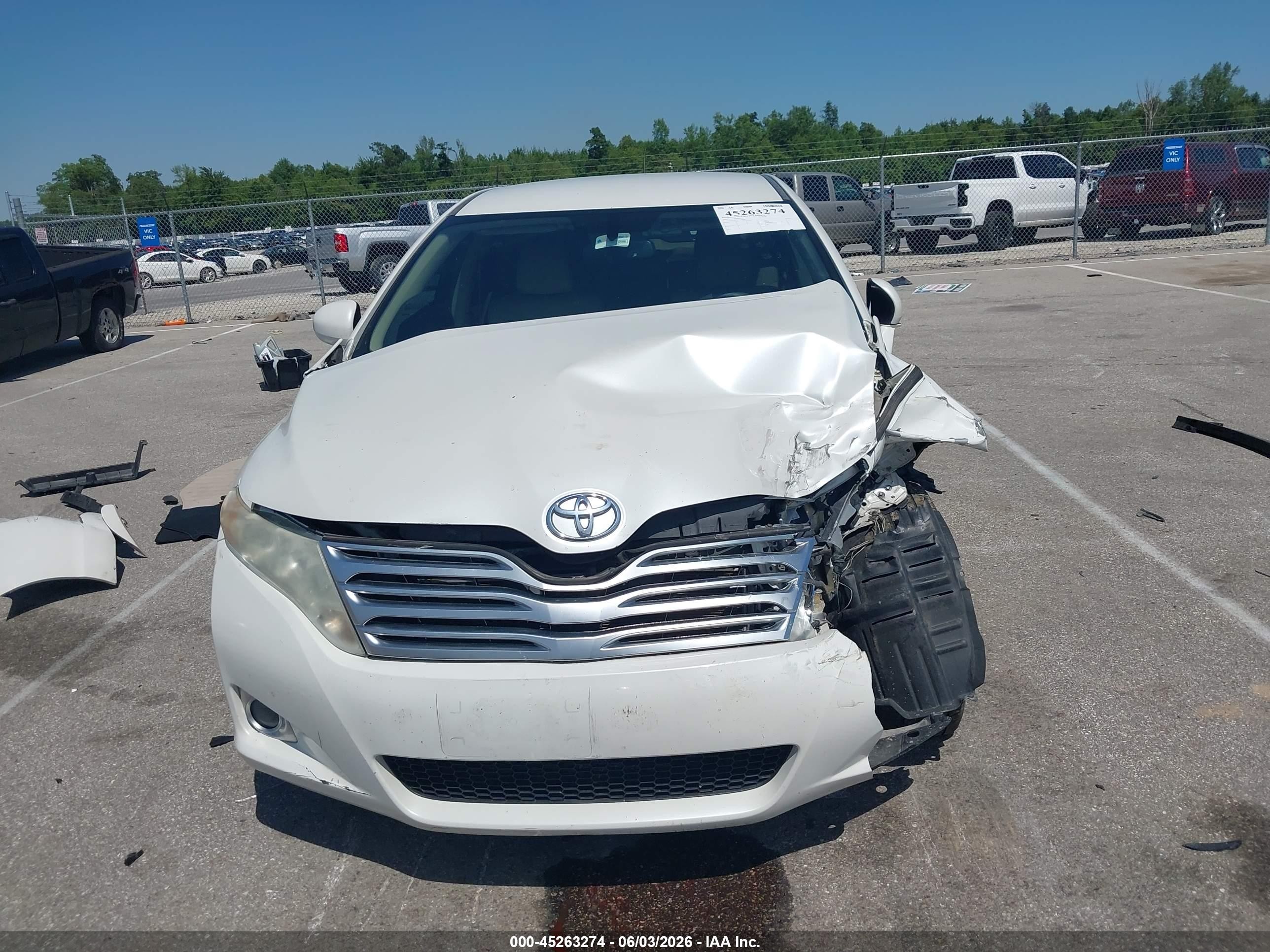 2012 Toyota Venza Le White vin: 4T3BA3BBXCU029026