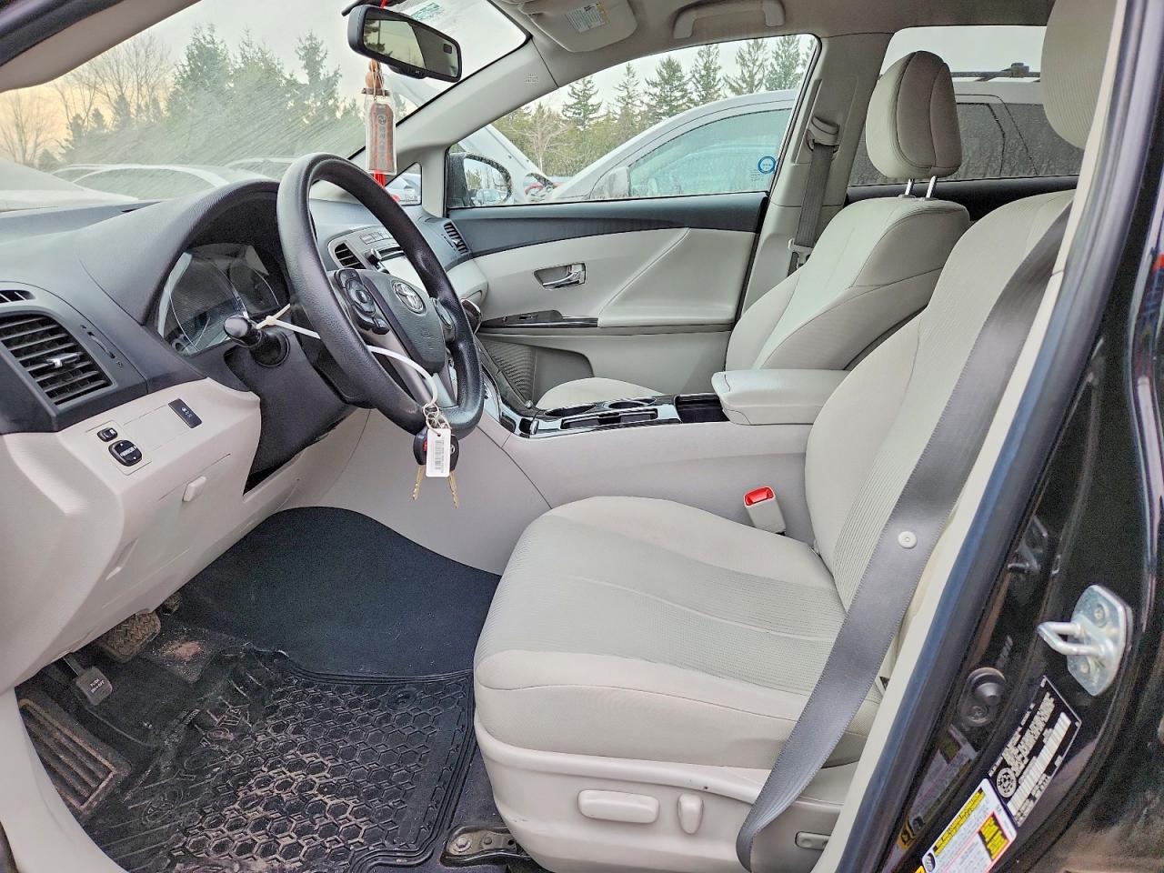 2014 Toyota Venza Le Black vin: 4T3BA3BBXEU060330