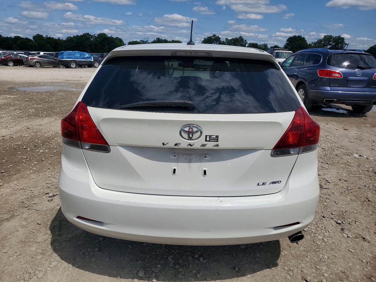 2015 Toyota Venza Le White vin: 4T3BA3BBXFU068591