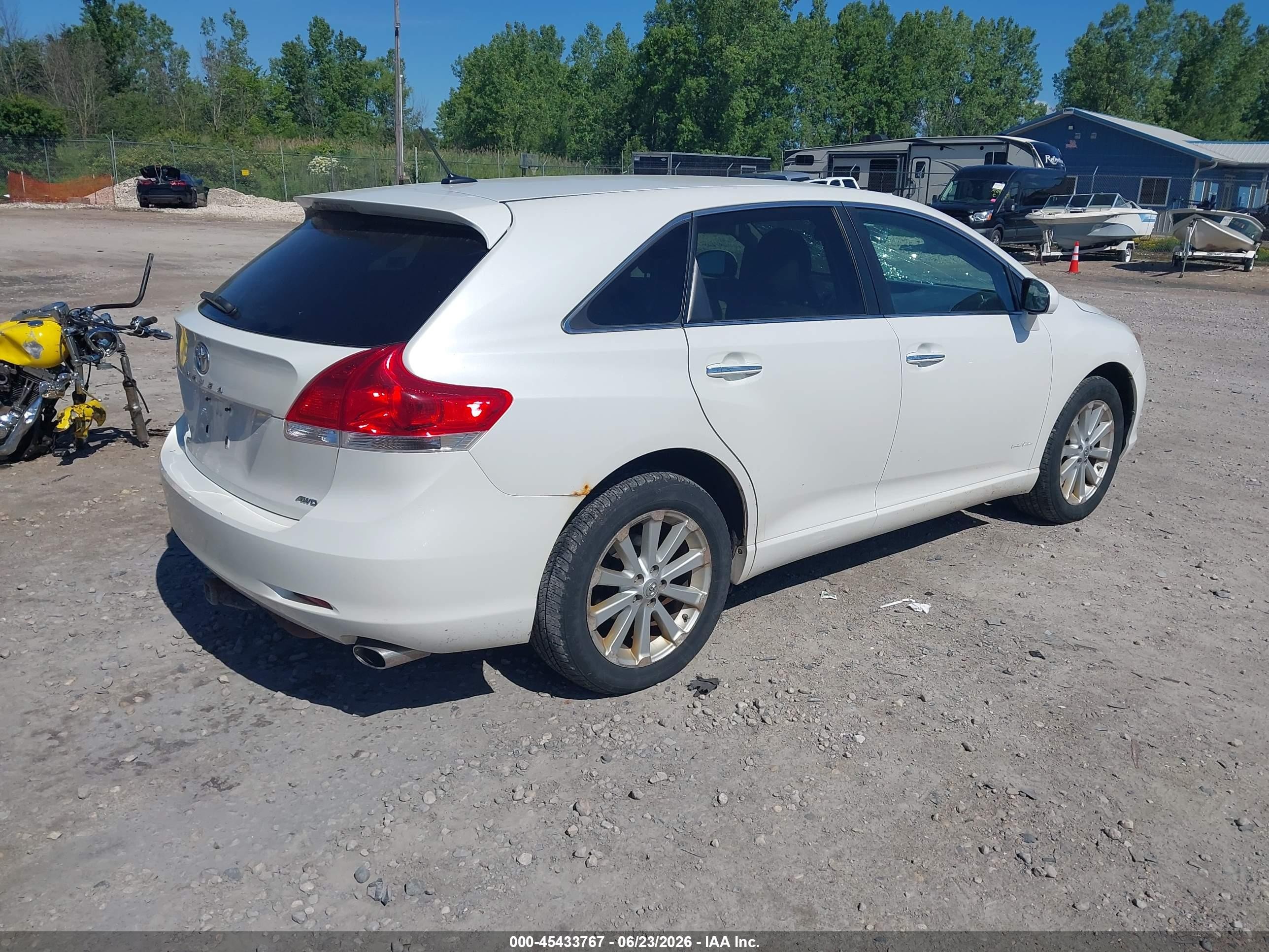 2009 Toyota Venza   White vin: 4T3BE11A19U008642