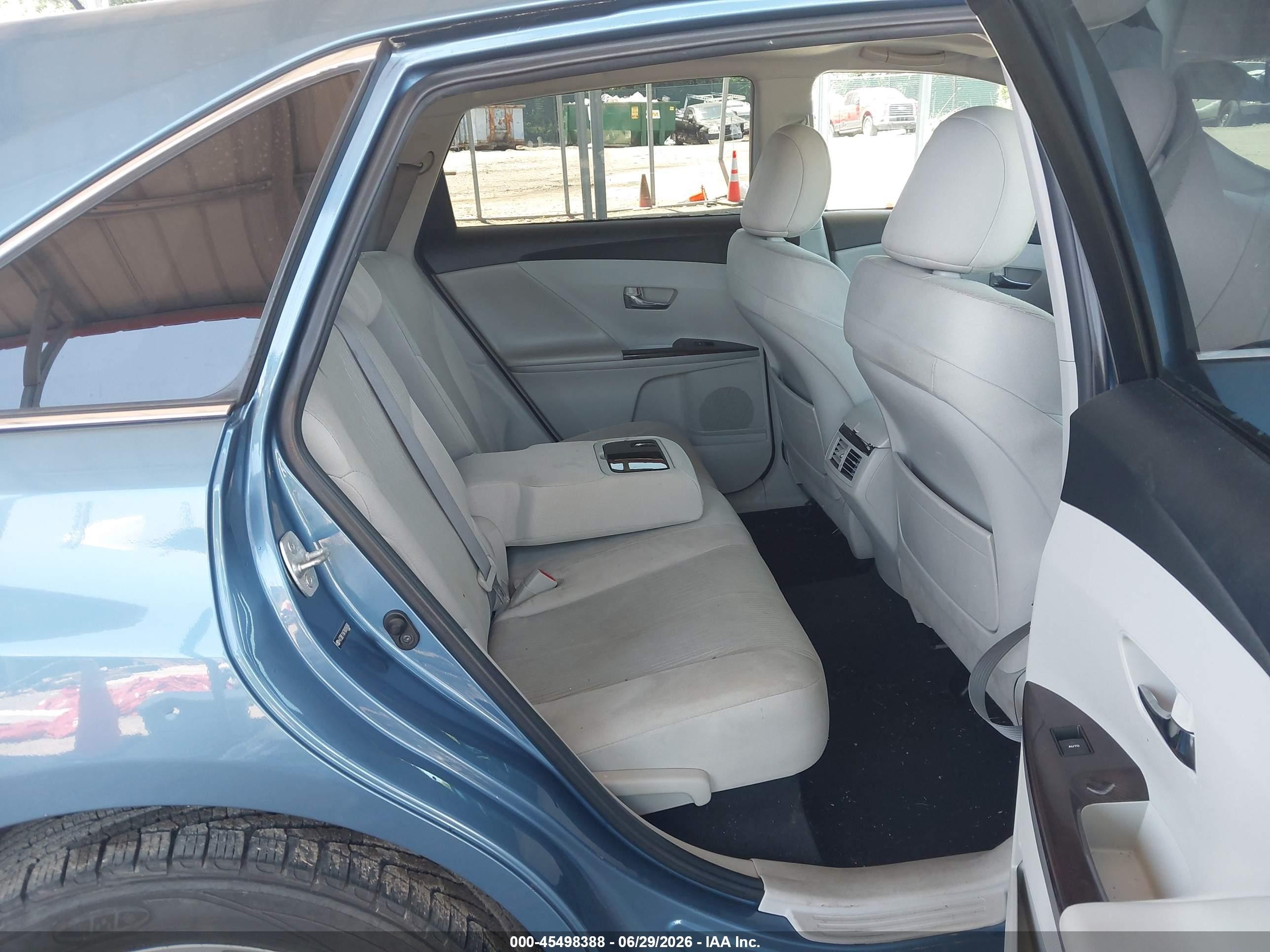 2009 Toyota Venza   Light Blue vin: 4T3BE11A79U006880