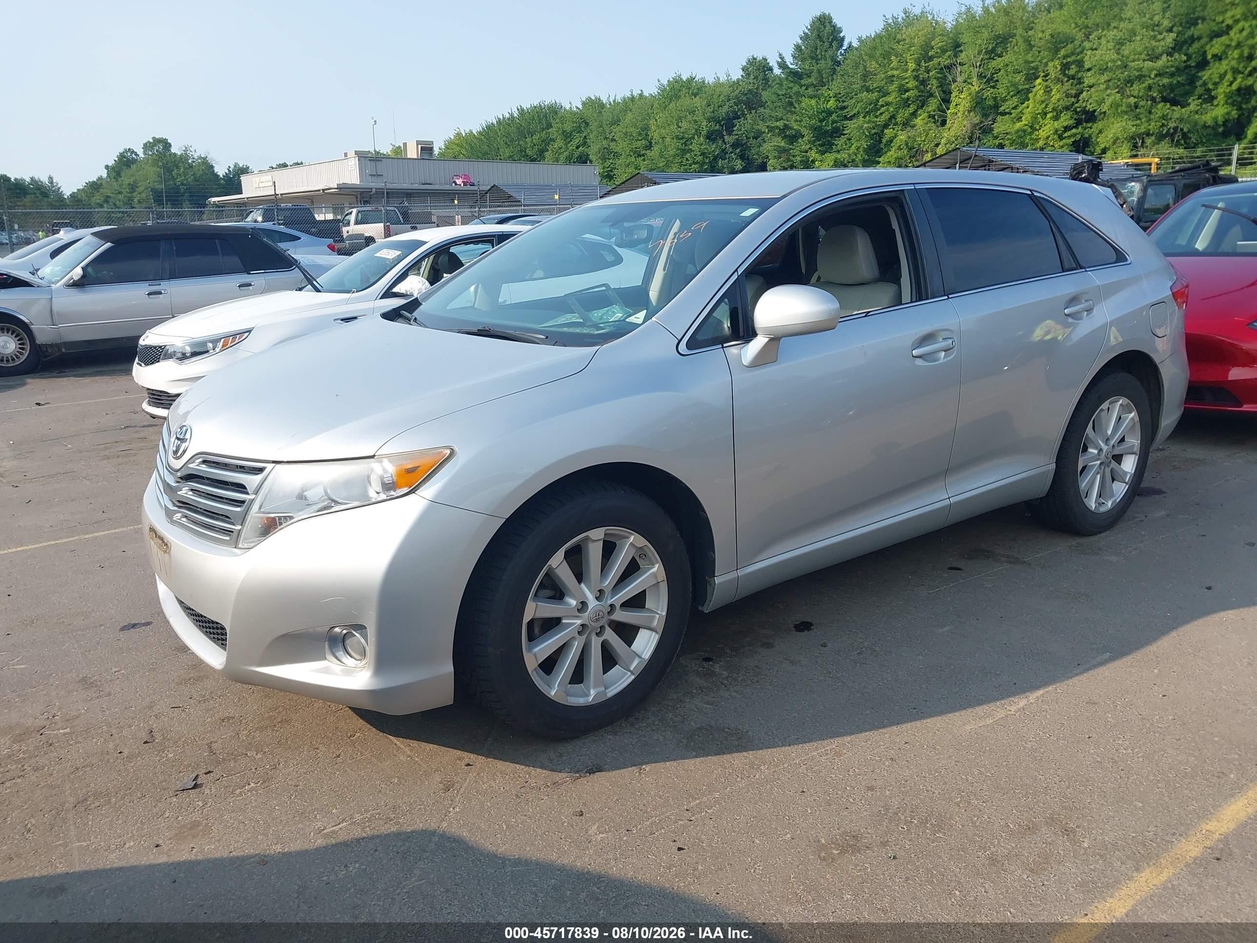 2009 Toyota Venza   Silver vin: 4T3BE11A99U006525