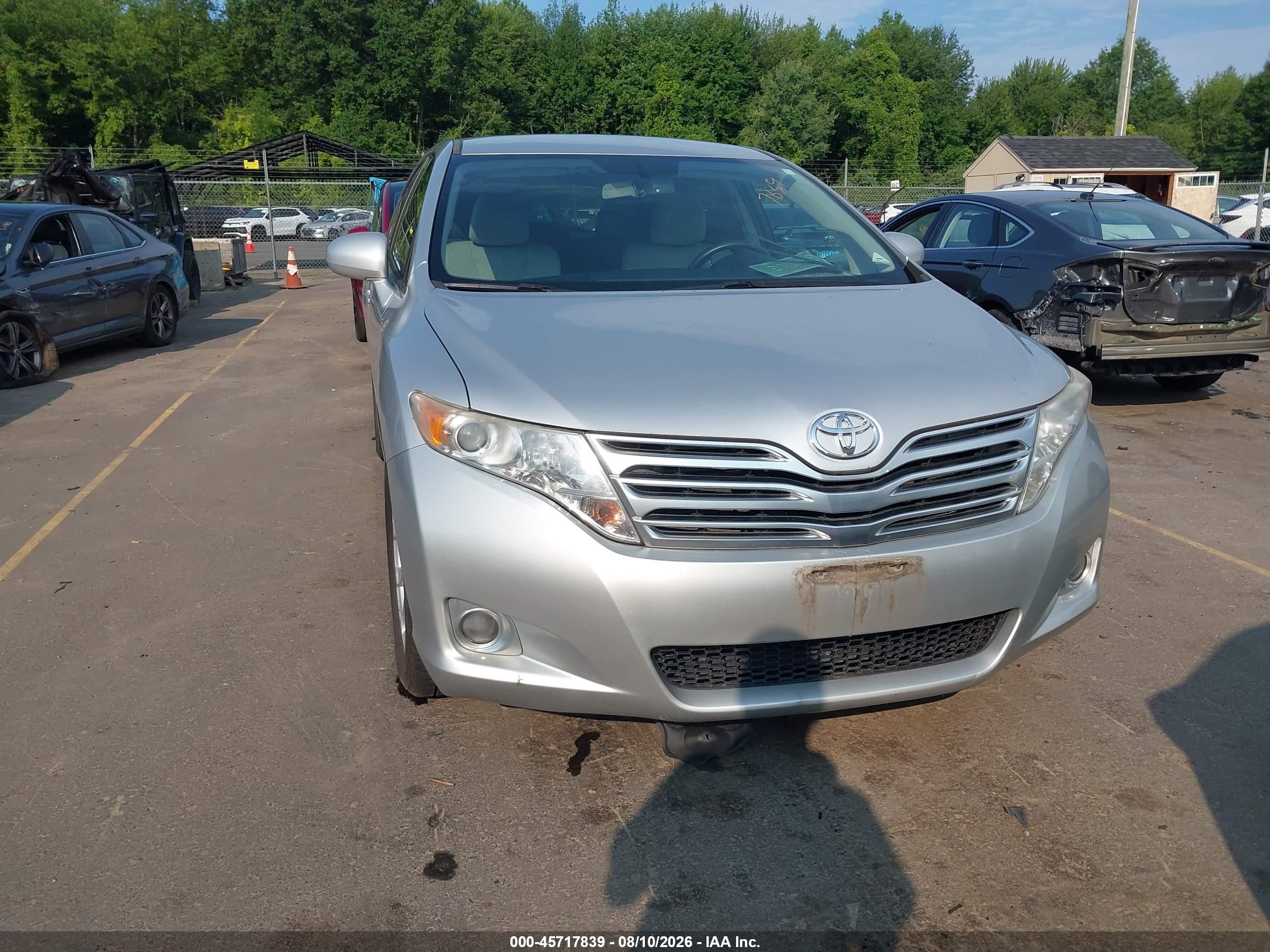 2009 Toyota Venza   Silver vin: 4T3BE11A99U006525