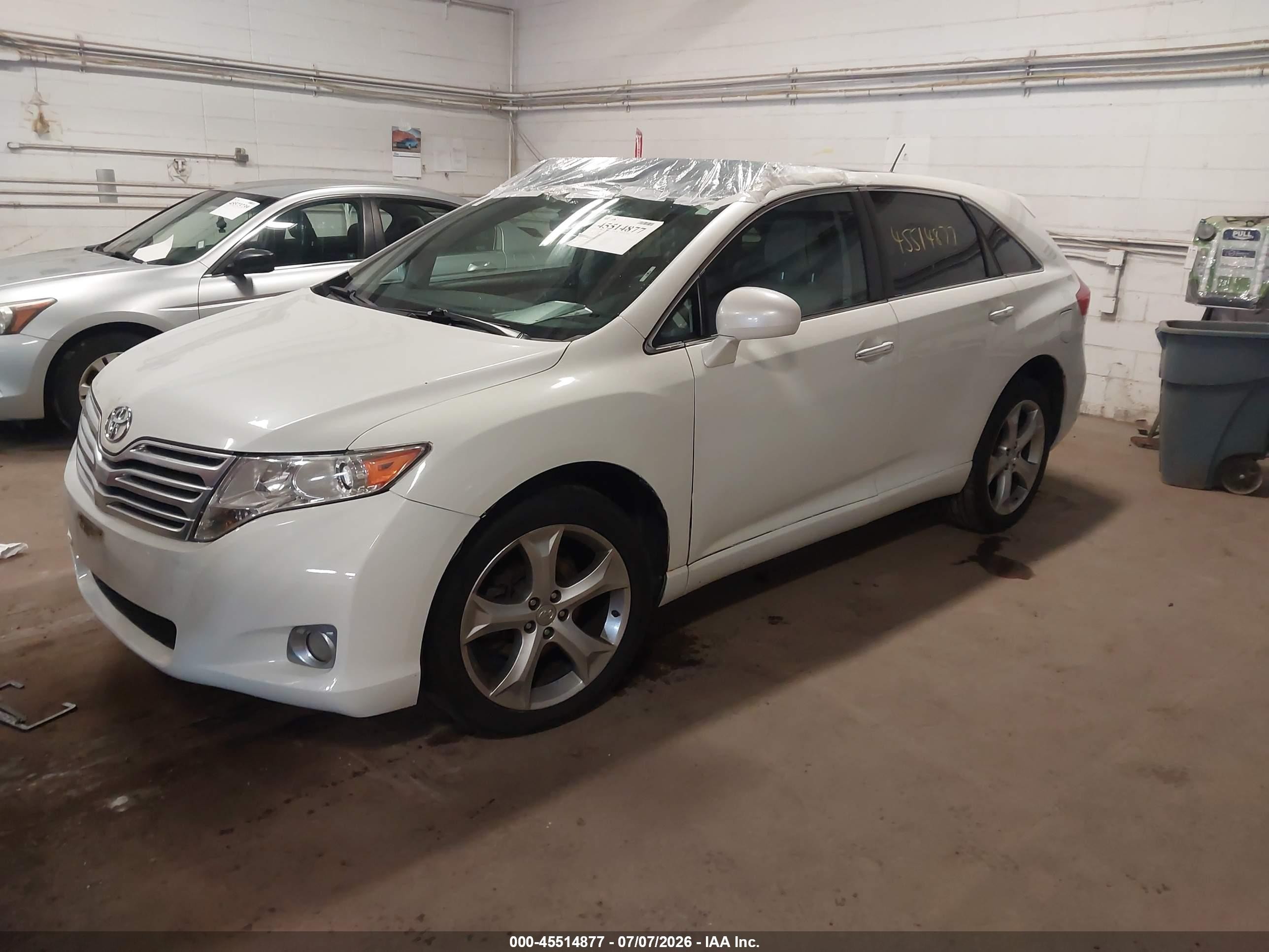 2009 Toyota Venza Base V6 White vin: 4T3BK11A09U001688