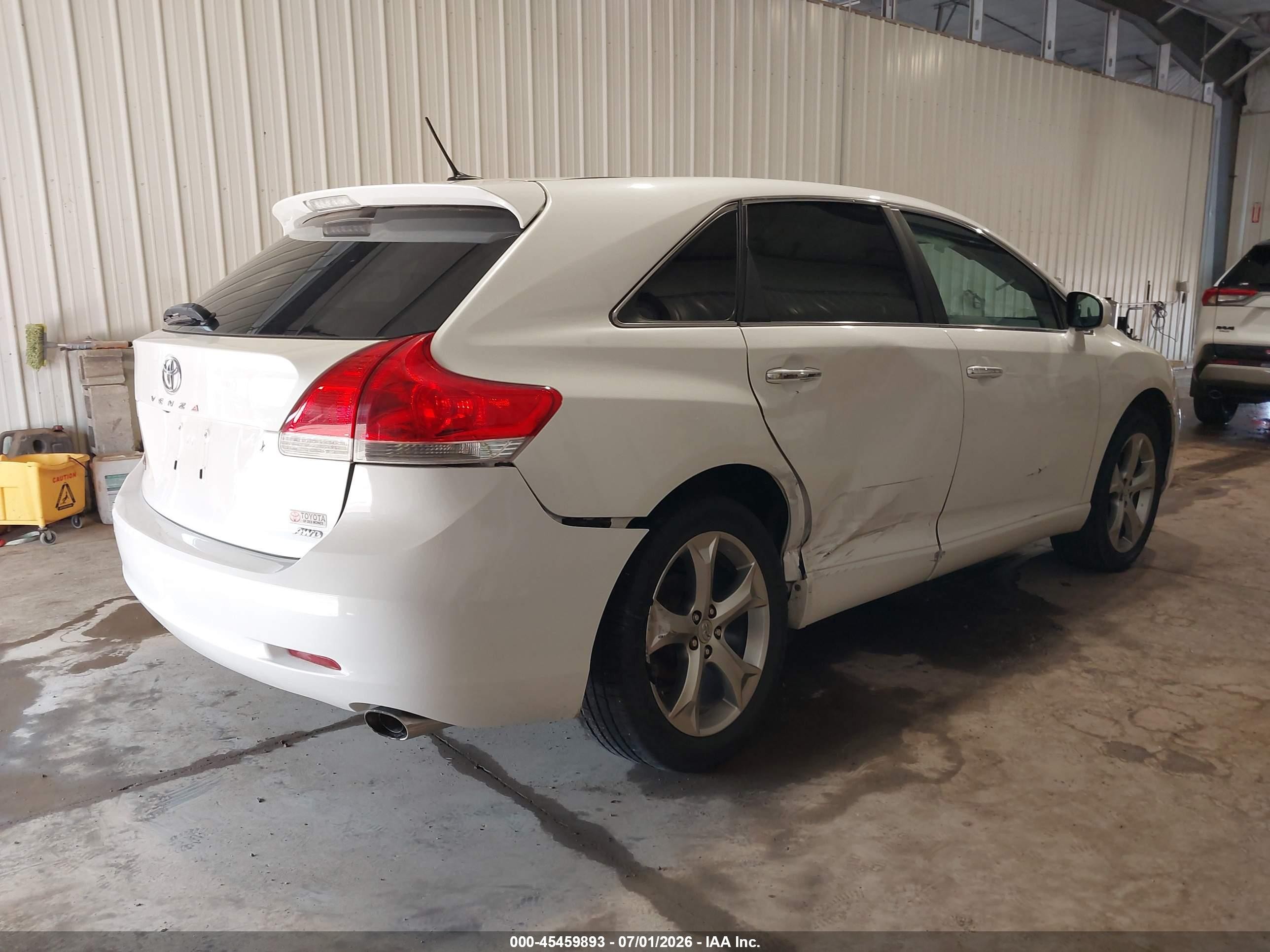 2009 Toyota Venza Base V6 White vin: 4T3BK11A09U020595