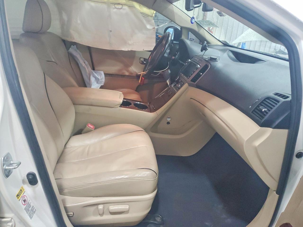 2009 Toyota Venza White vin: 4T3BK11A29U001434