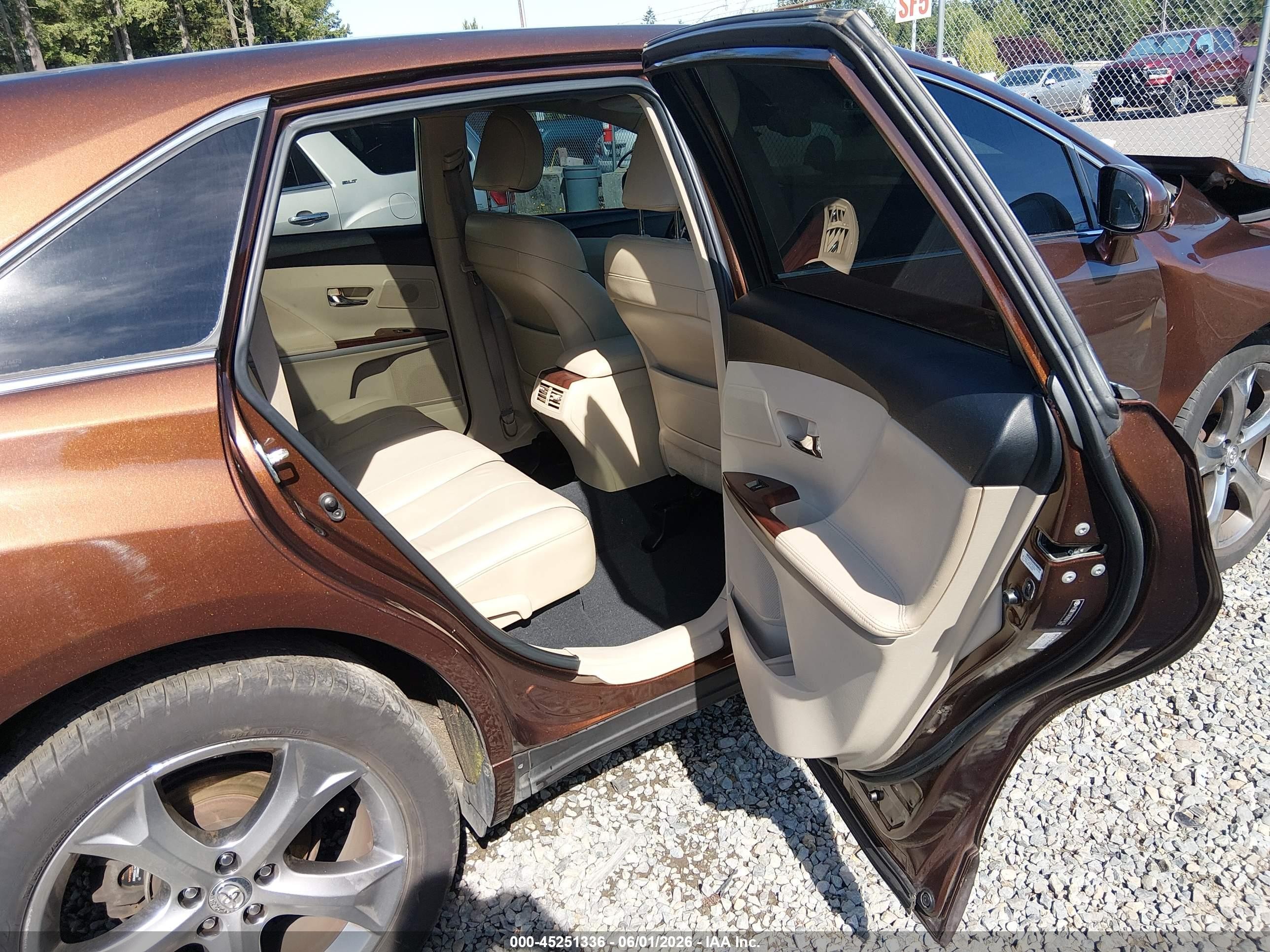 2009 Toyota Venza Base V6 Brown vin: 4T3BK11A39U014144