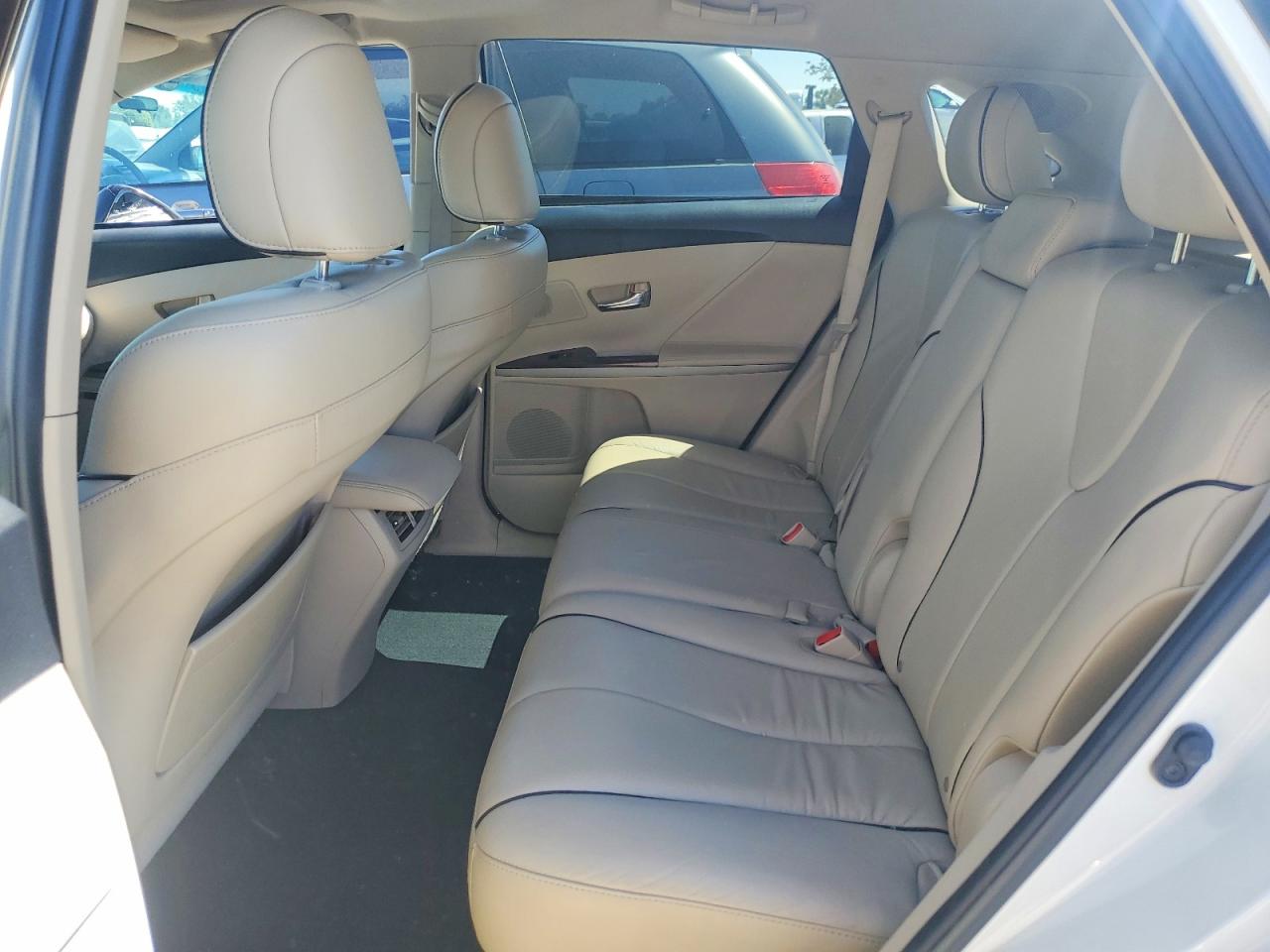 2009 Toyota Venza Awd V6 White vin: 4T3BK11A69U009911