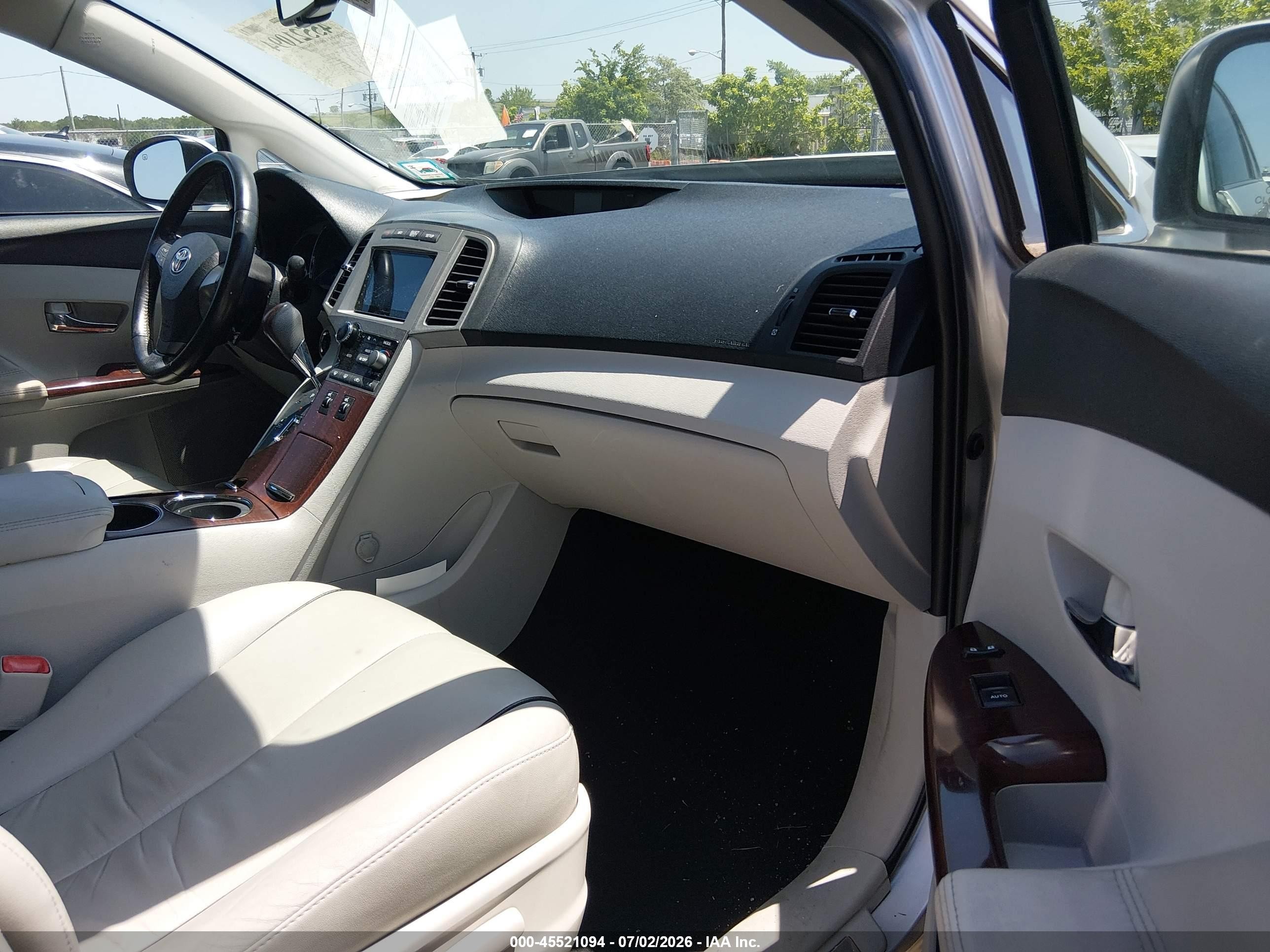 2009 Toyota Venza Base V6 Silver vin: 4T3BK11A69U010802