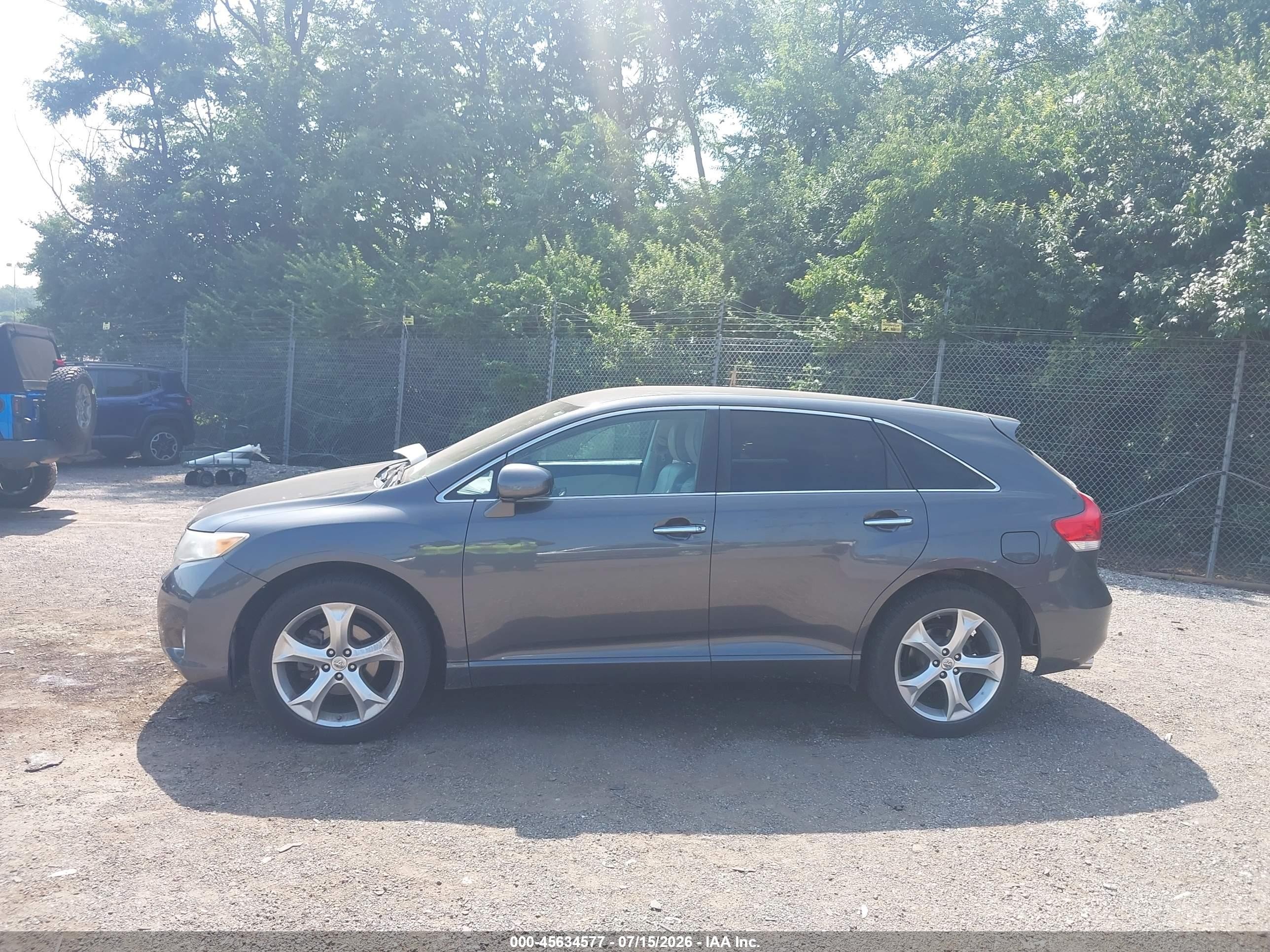 2009 Toyota Venza Base V6 Gray vin: 4T3BK11AX9U004159