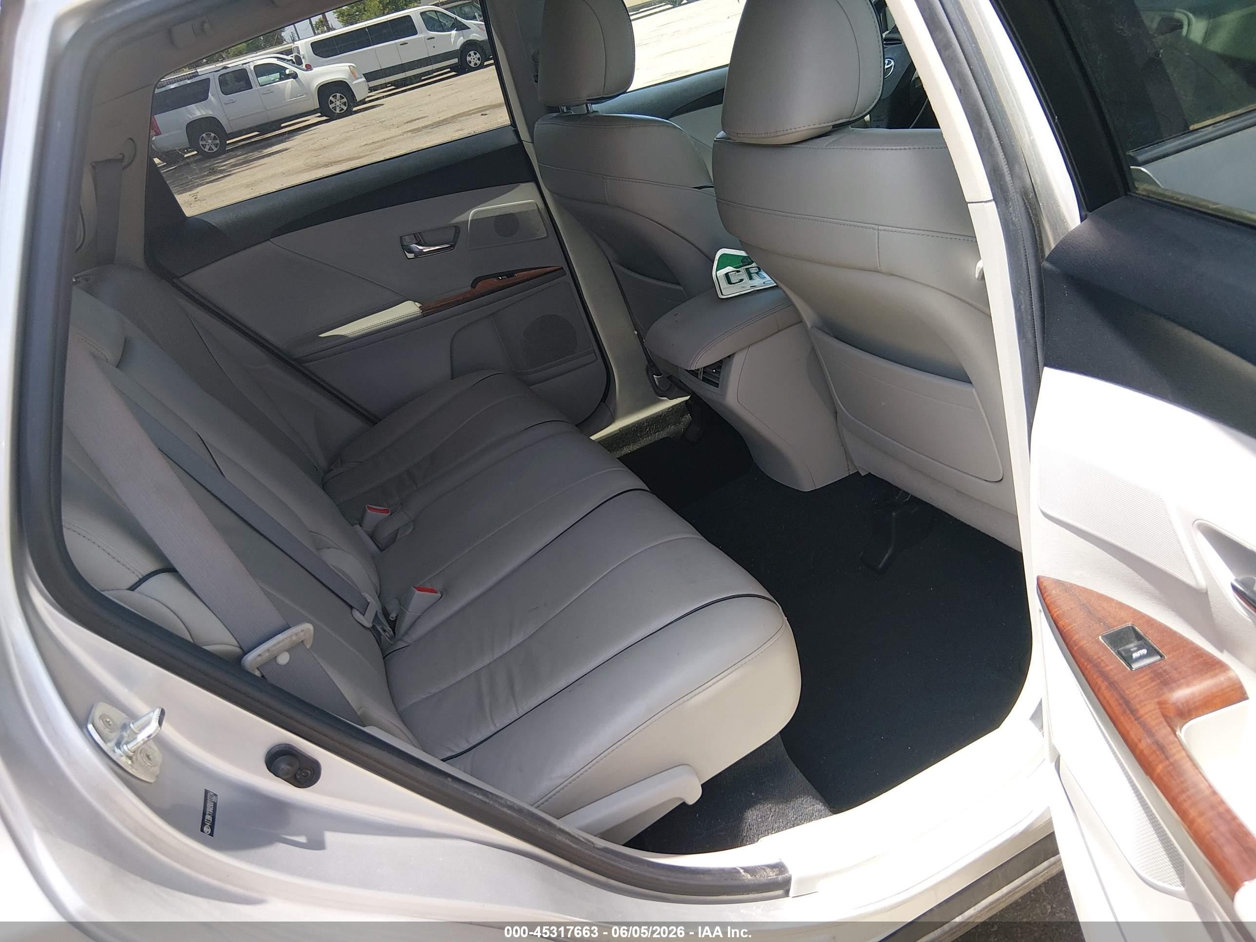 2009 Toyota Venza Base V6 Серебряный vin: 4T3BK11AX9U013234