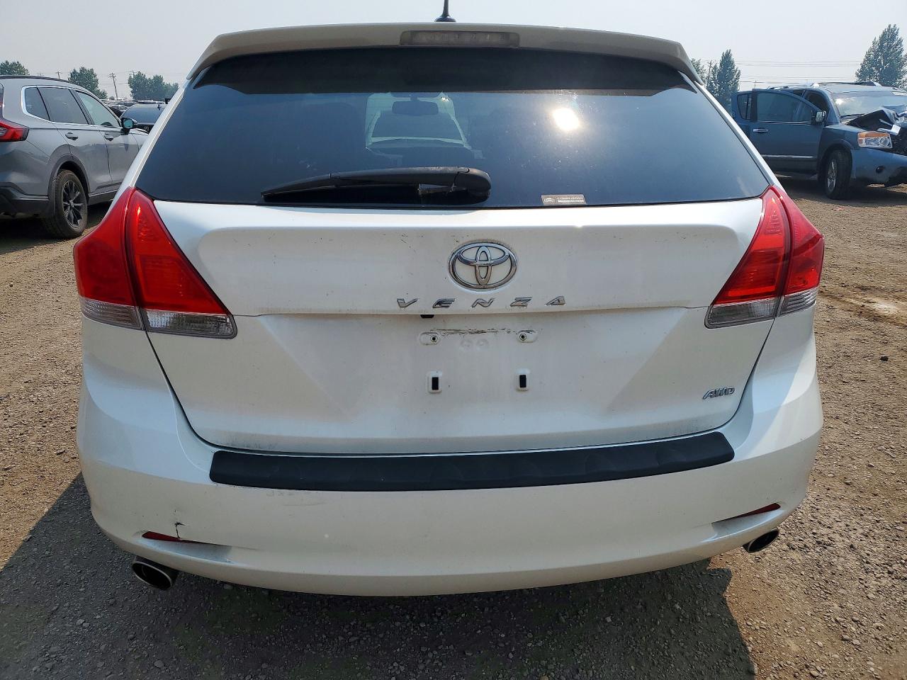2010 Toyota Venza Awd V6 White vin: 4T3BK3BB0AU032060