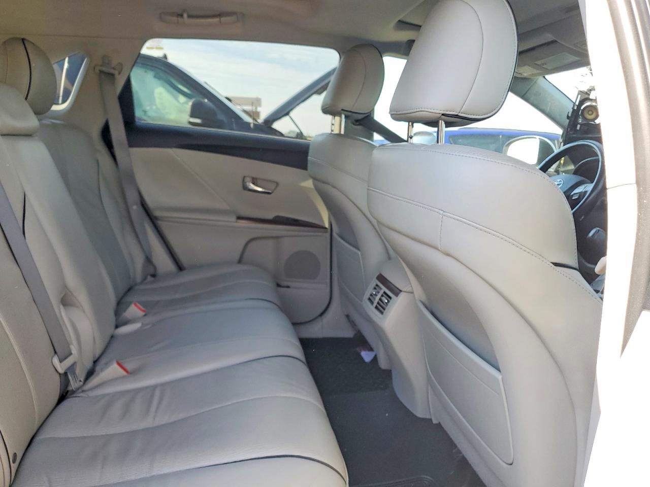 2010 Toyota Venza Awd V6 Silver vin: 4T3BK3BB0AU043558