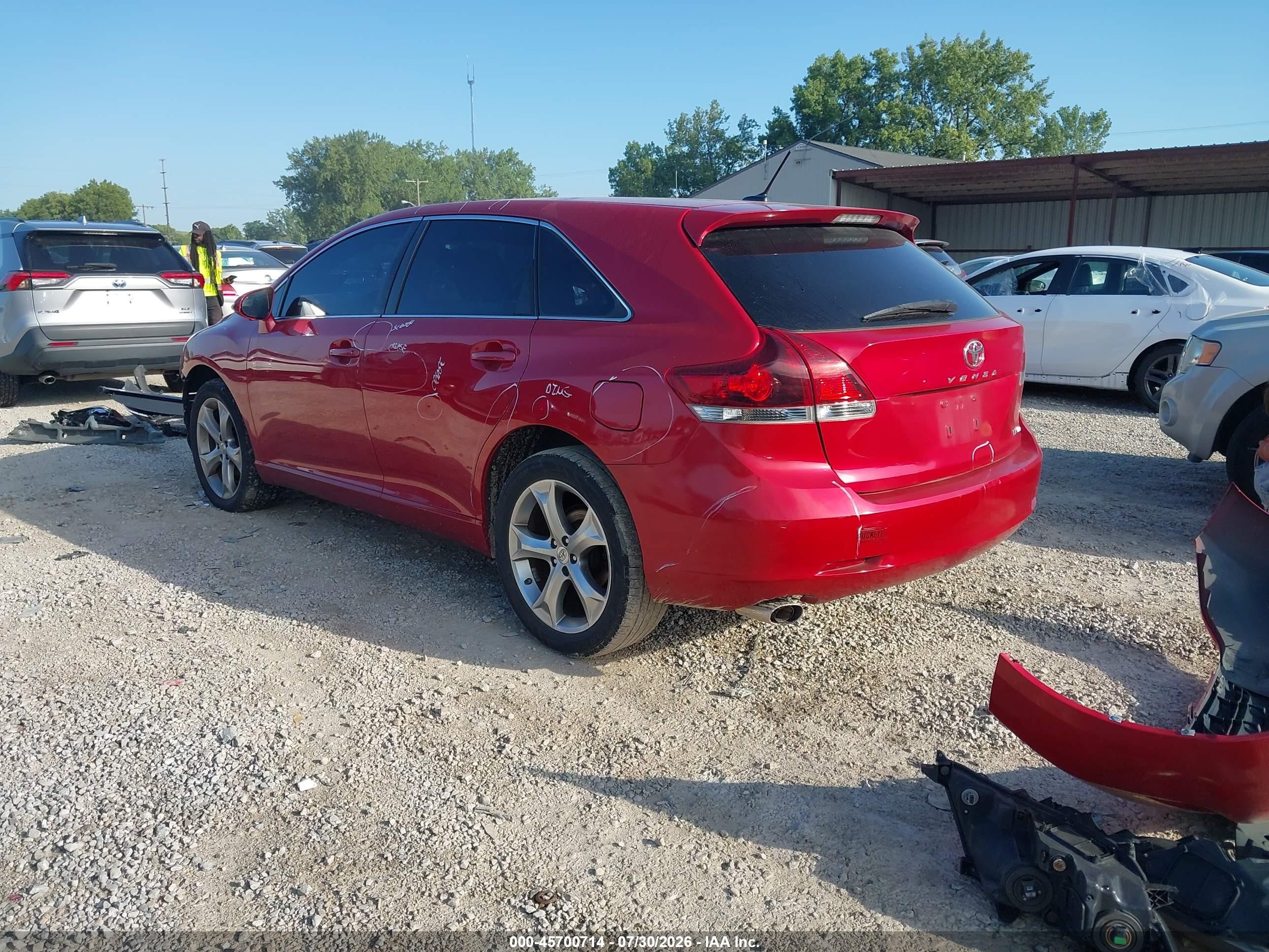 2013 Toyota Venza Le V6 Red vin: 4T3BK3BB0DU078380