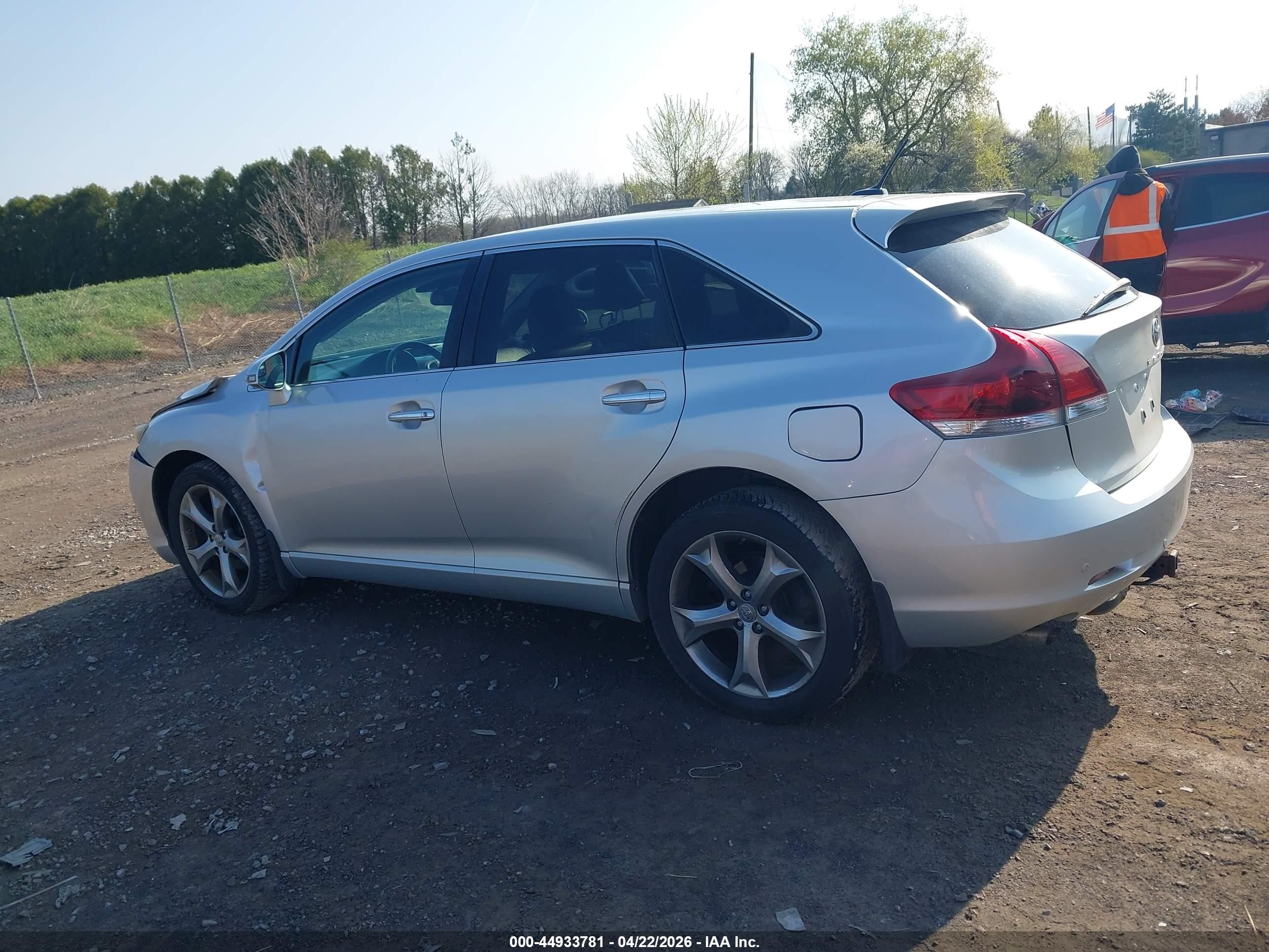 2014 Toyota Venza Limited V6 Silver vin: 4T3BK3BB0EU102811