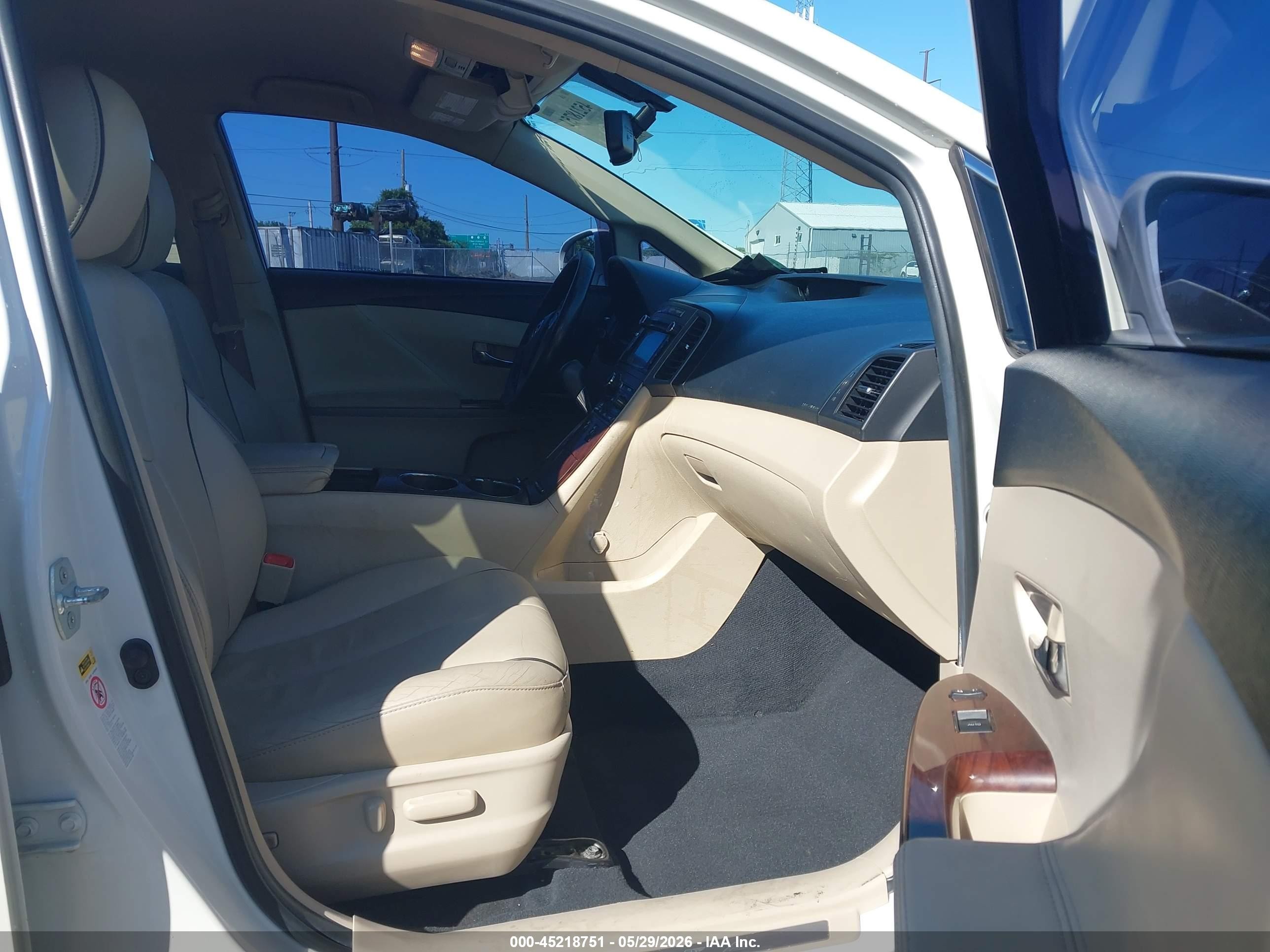 2014 Toyota Venza Xle V6 White vin: 4T3BK3BB0EU107927