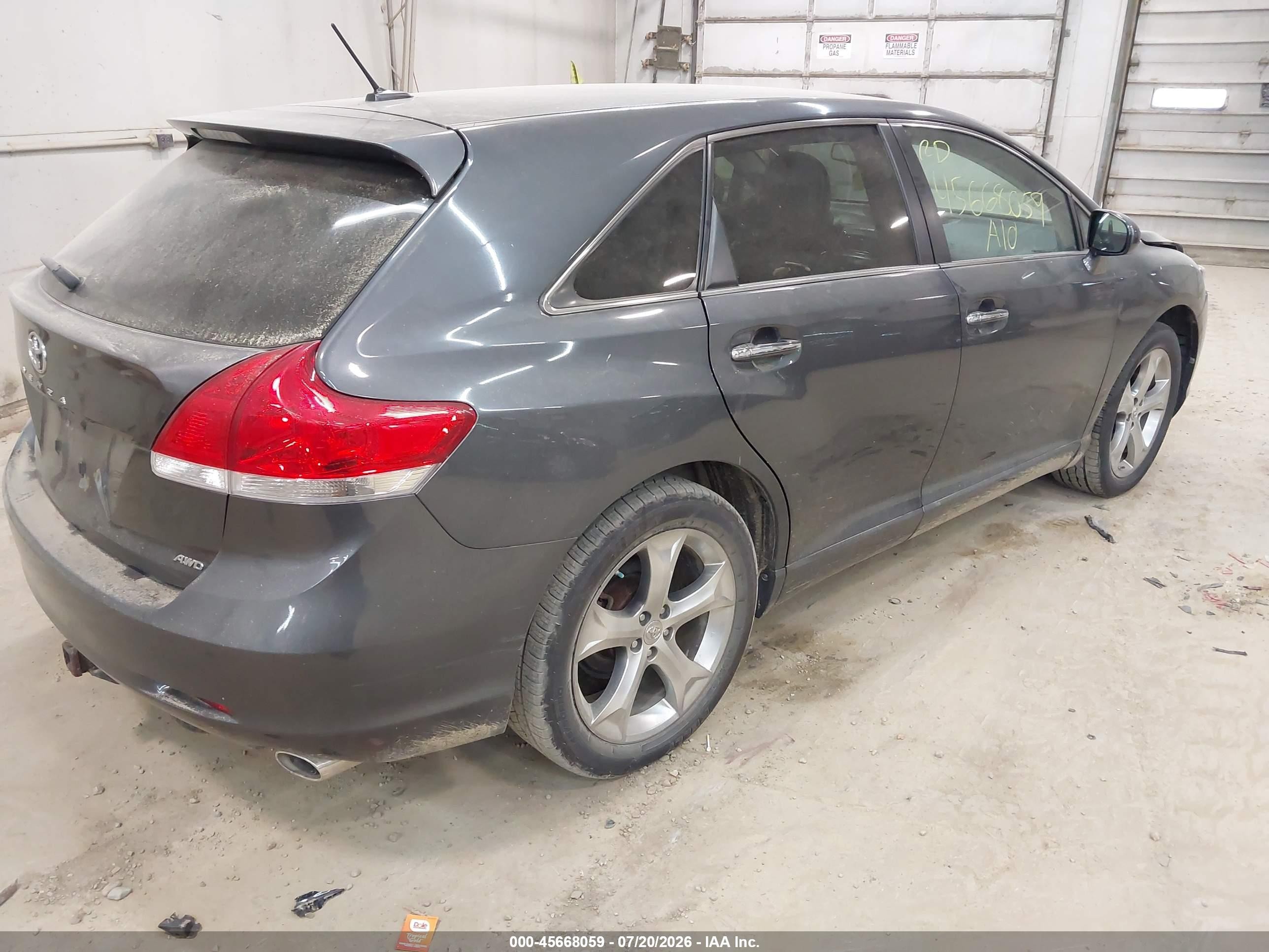 2010 Toyota Venza Base V6 Gray vin: 4T3BK3BB1AU028048