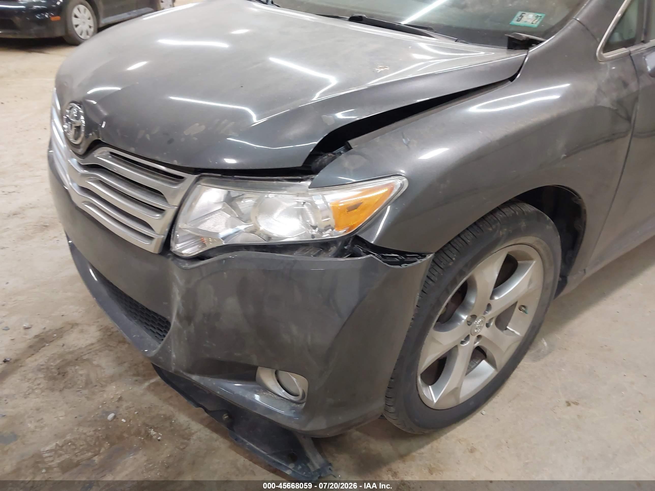 2010 Toyota Venza Base V6 Gray vin: 4T3BK3BB1AU028048
