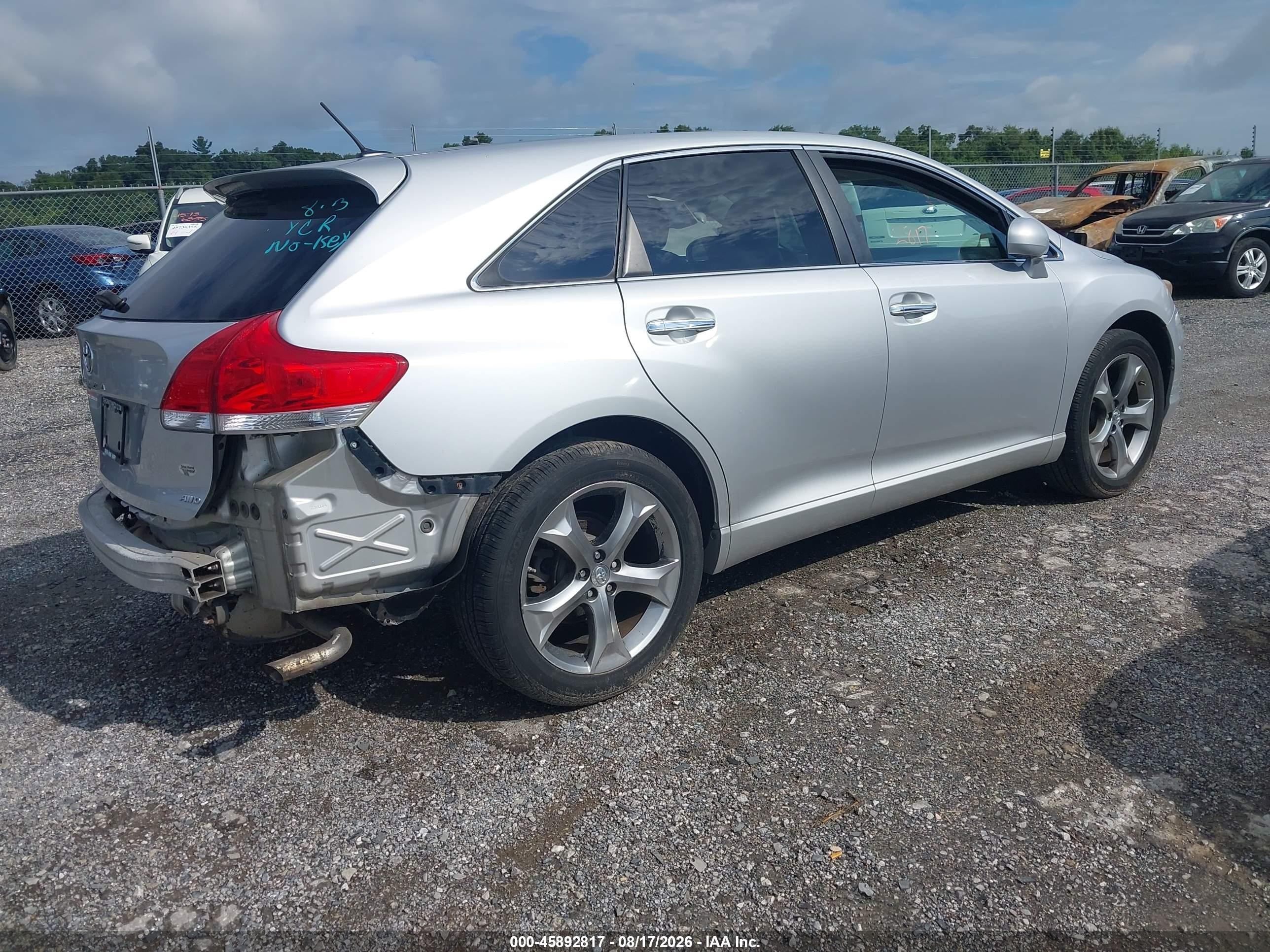 2011 Toyota Venza Base V6 Silver vin: 4T3BK3BB1BU055011