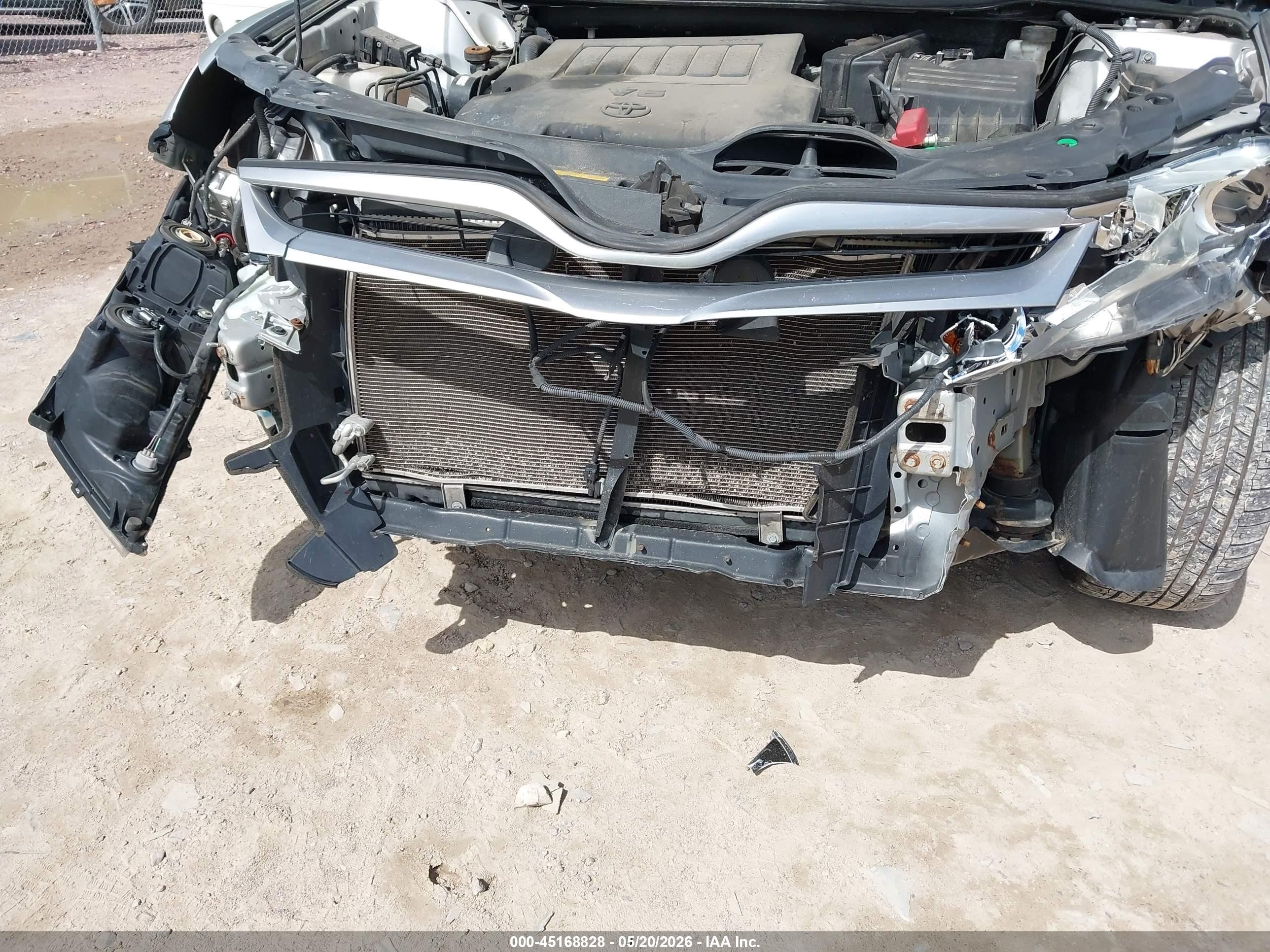 2013 Toyota Venza Le V6 Silver vin: 4T3BK3BB1DU088562