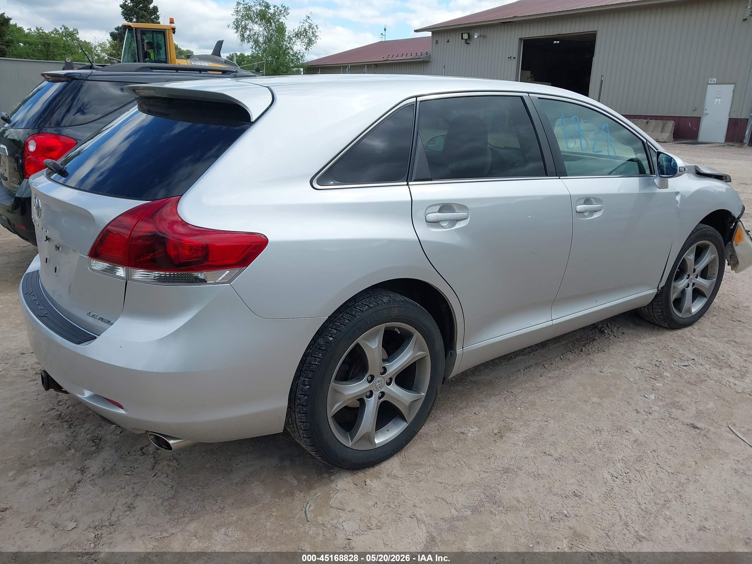 2013 Toyota Venza Le V6 Silver vin: 4T3BK3BB1DU088562