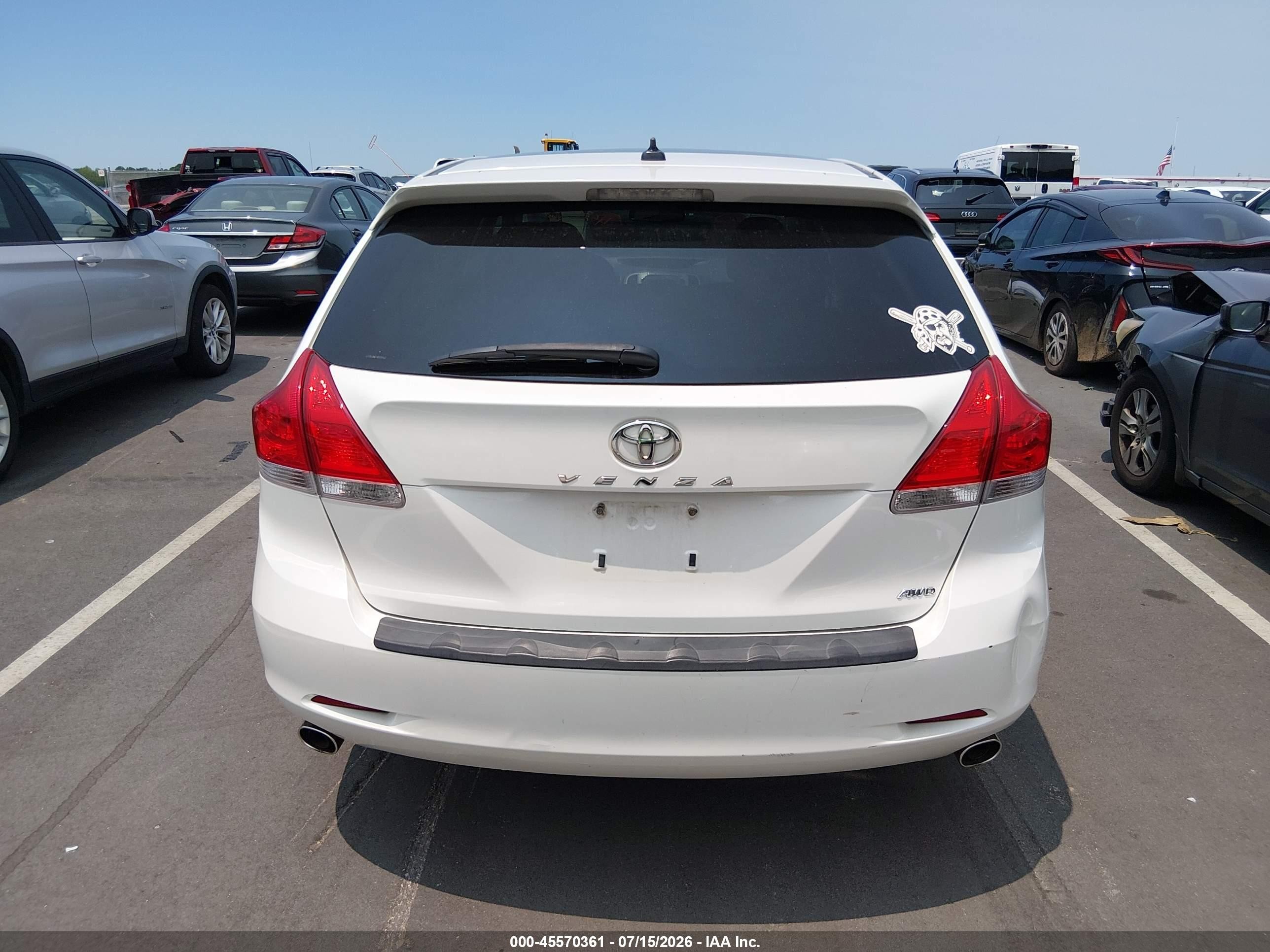 2010 Toyota Venza Base V6 White vin: 4T3BK3BB3AU030643