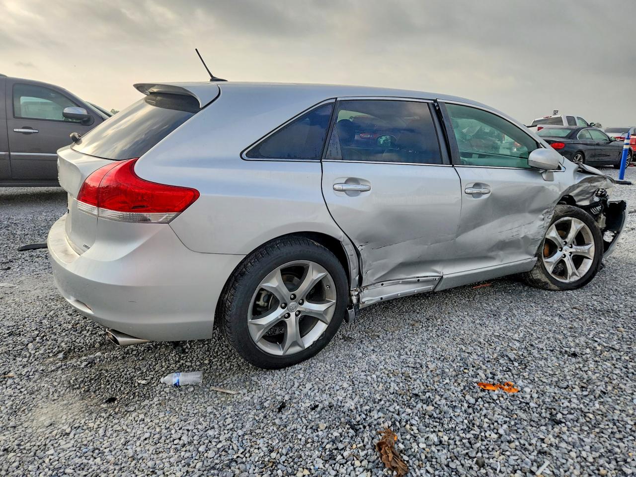 2010 Toyota Venza Awd V6 Silver vin: 4T3BK3BB3AU038385