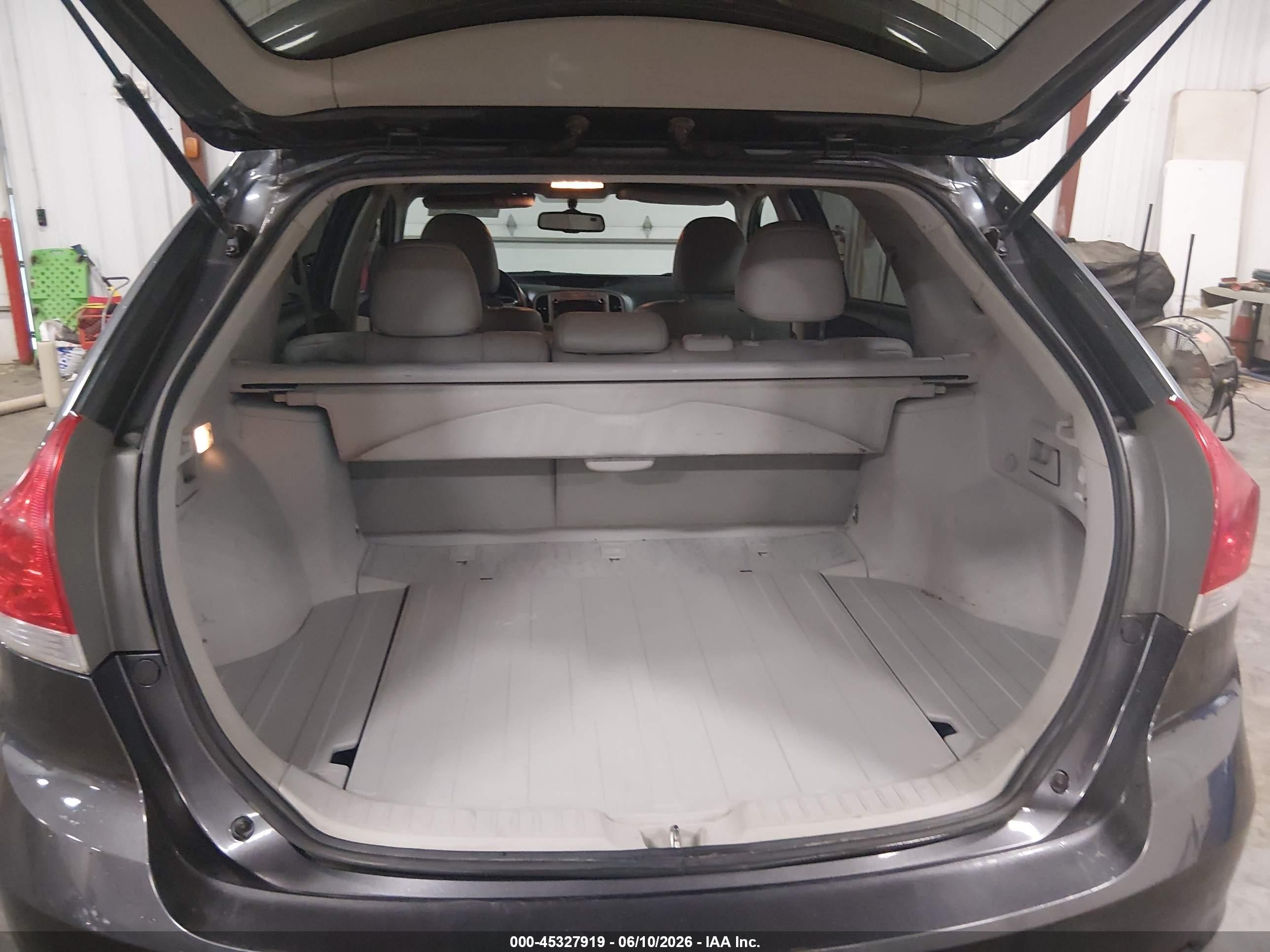 2010 Toyota Venza Base V6 Gray vin: 4T3BK3BB3AU040248