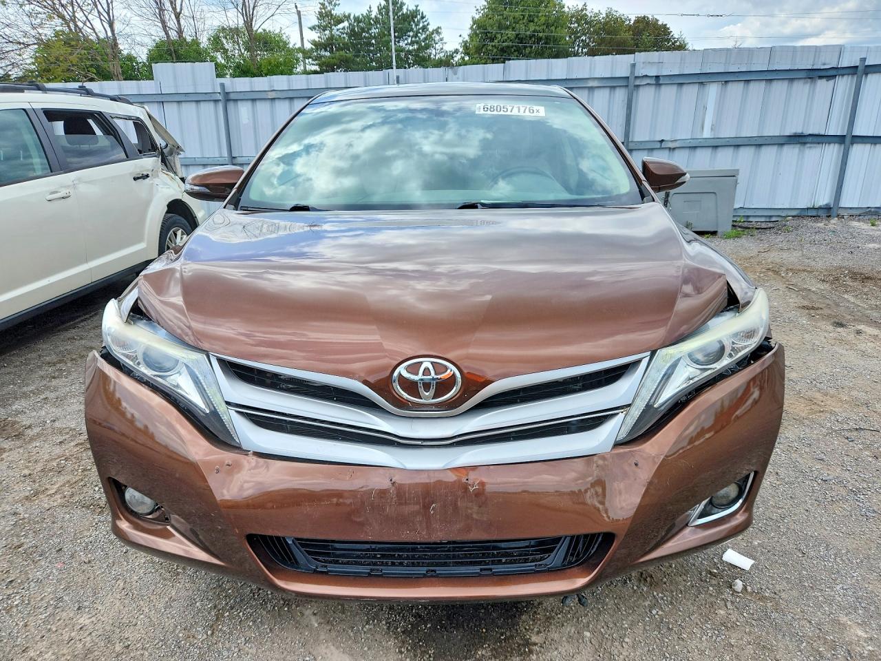 2014 Toyota Venza Le Brown vin: 4T3BK3BB3EU099080