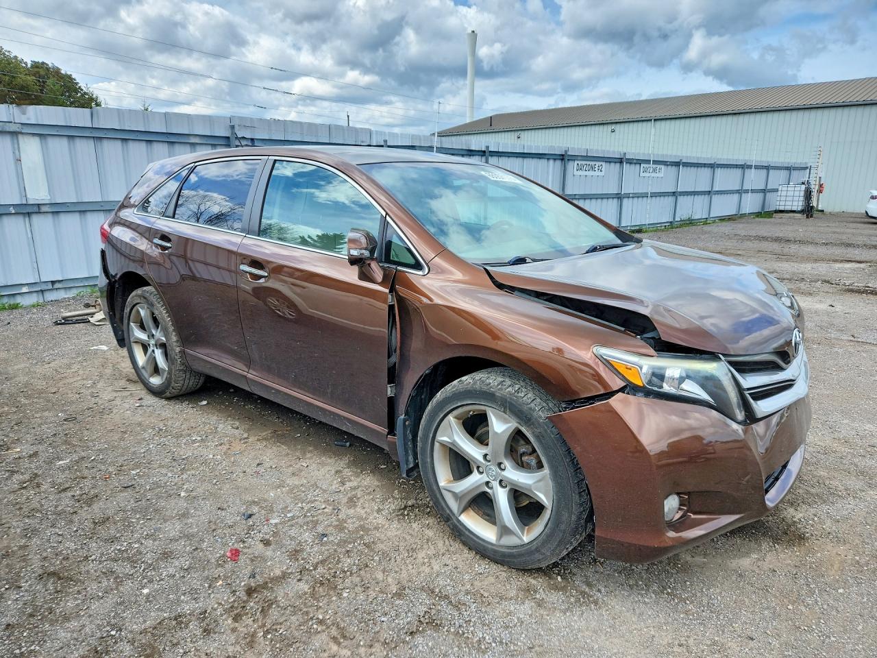 2014 Toyota Venza Le Brown vin: 4T3BK3BB3EU099080