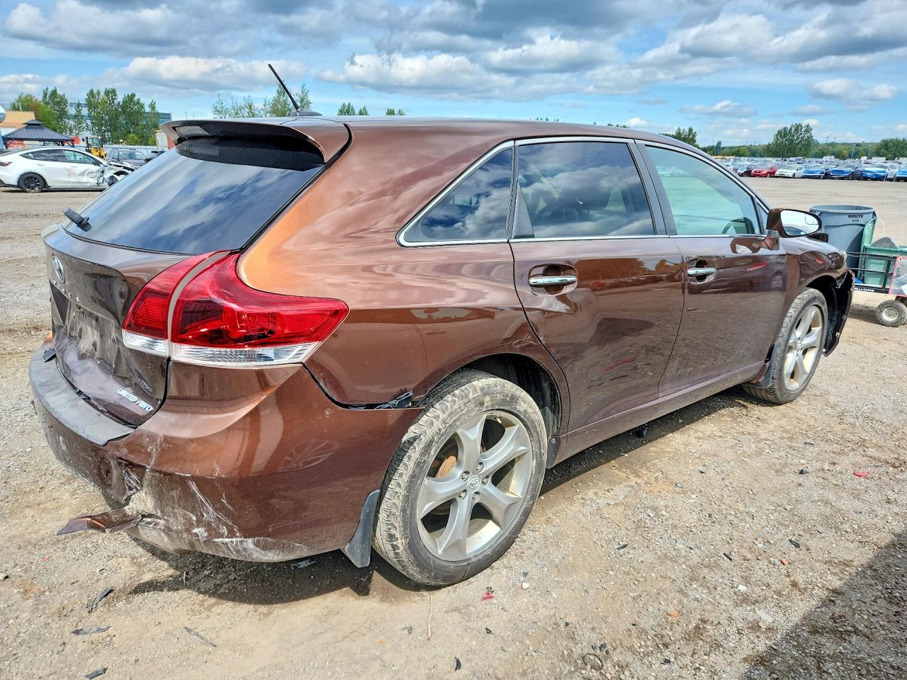 2014 Toyota Venza Le Brown vin: 4T3BK3BB3EU099080