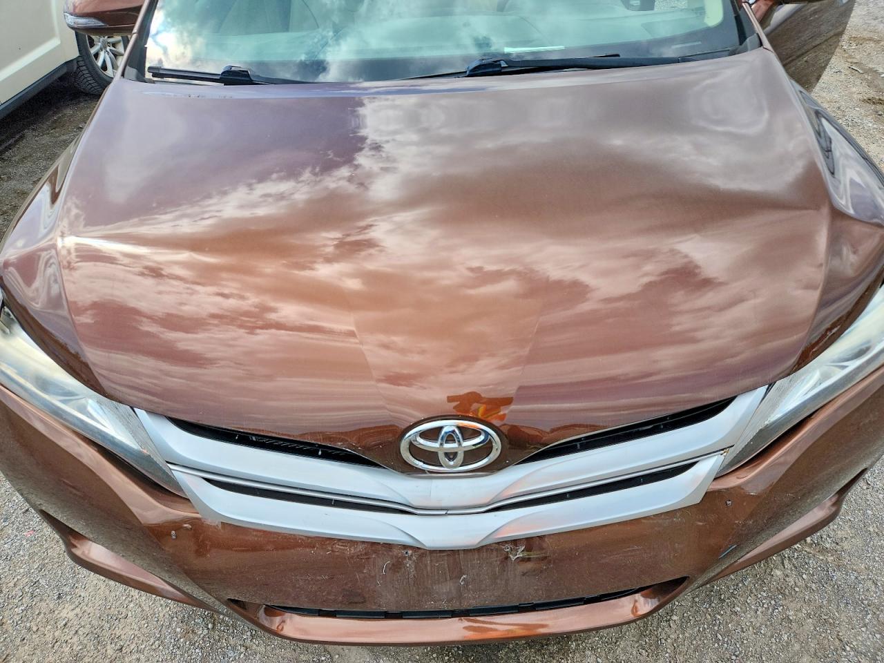 2014 Toyota Venza Le Brown vin: 4T3BK3BB3EU099080