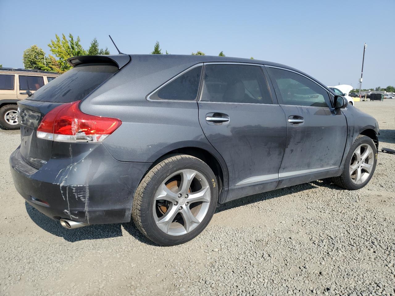 2010 Toyota Venza Awd V6 Black vin: 4T3BK3BB4AU030280 Damage: Right Tail Light, Broken, Replacement Required