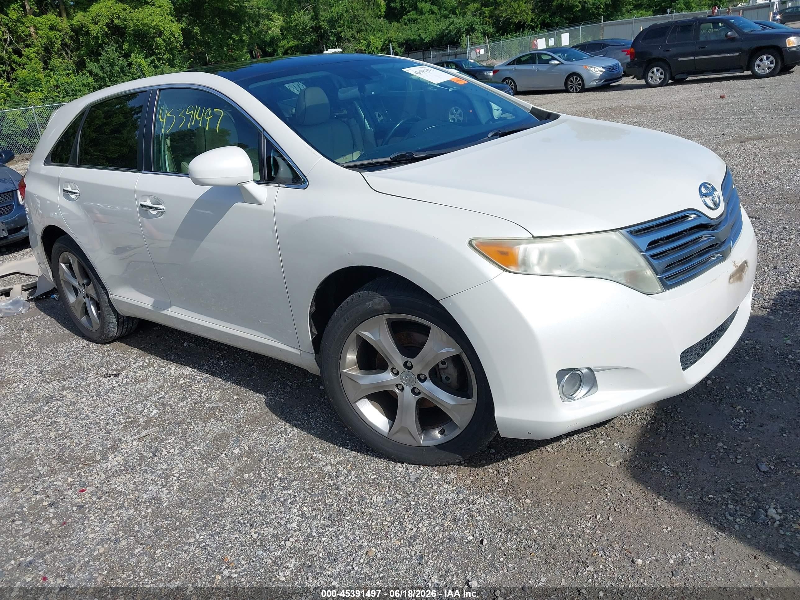 2011 Toyota Venza Base V6 White vin: 4T3BK3BB4BU051597